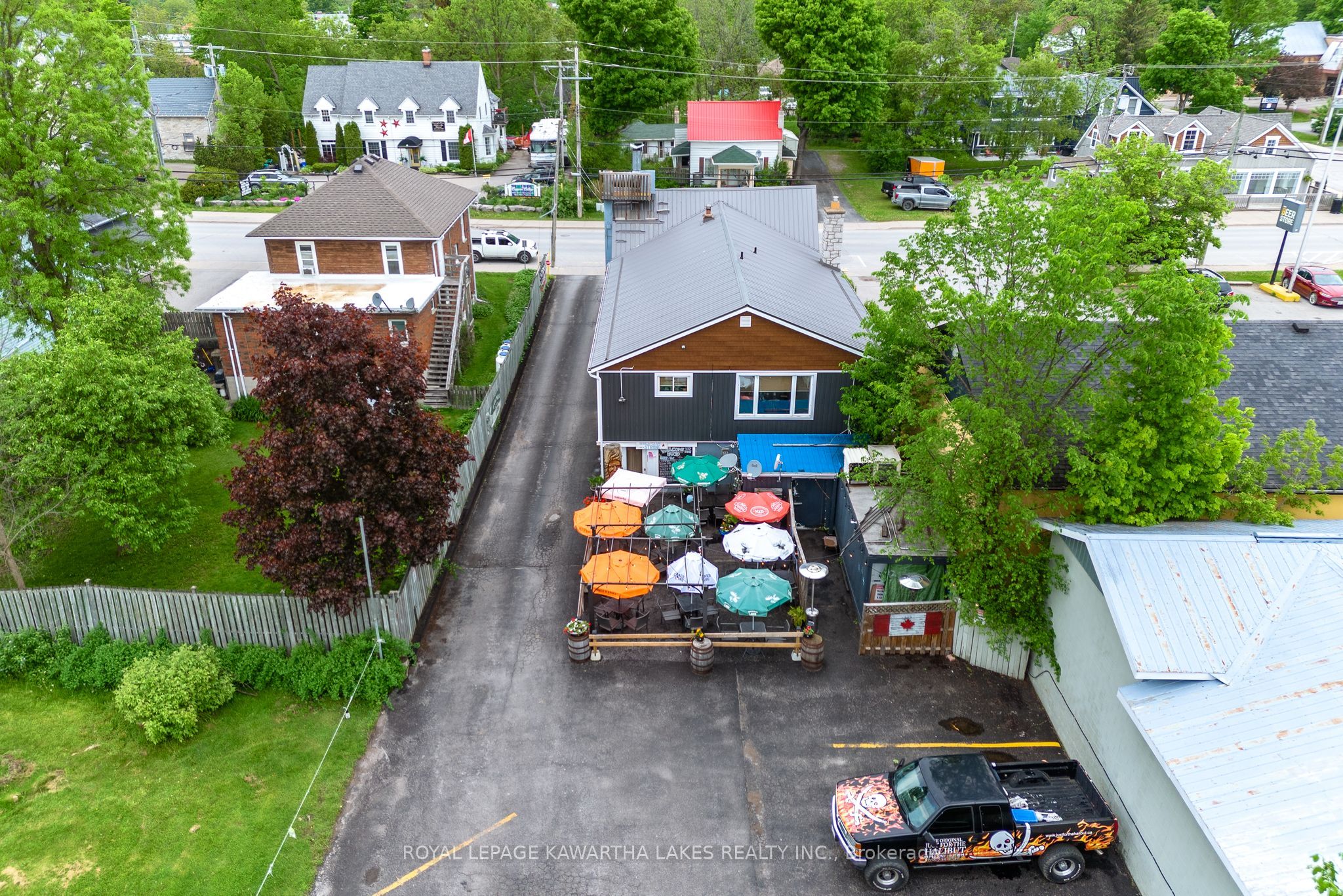 17 King Street Property Photo 5