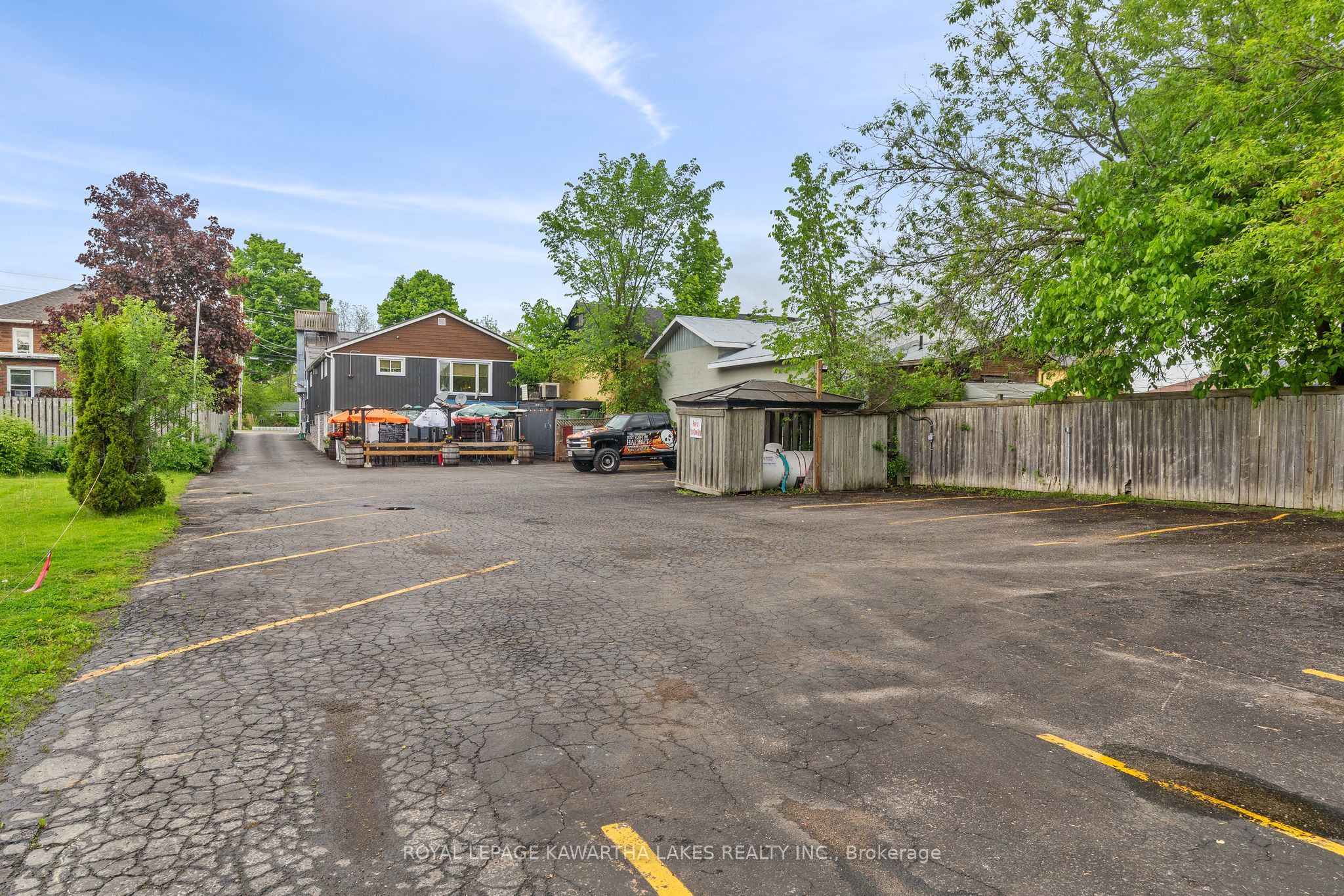 17 King Street Property Photo 40