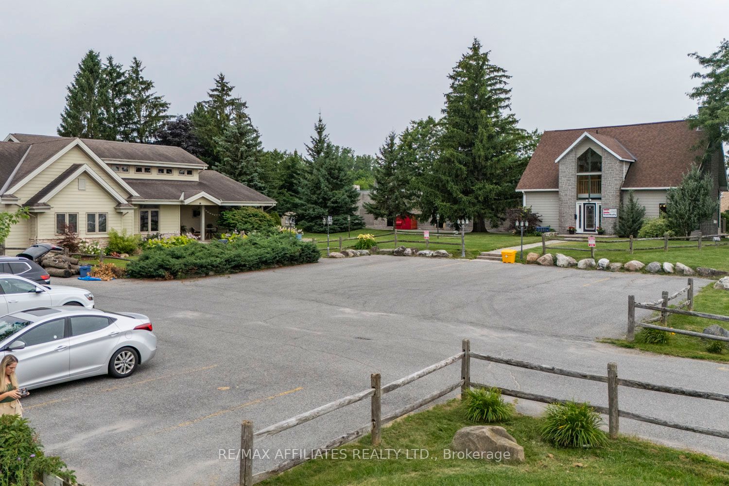 2188 Robertson Road Property Photo 1