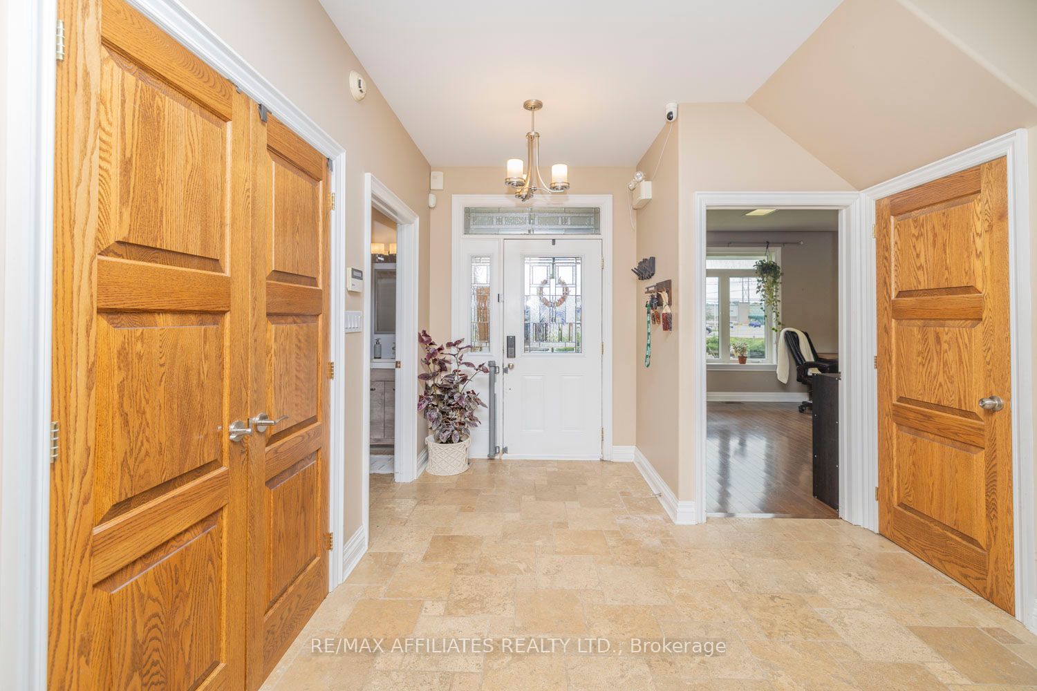 2188 Robertson Road Property Photo 11