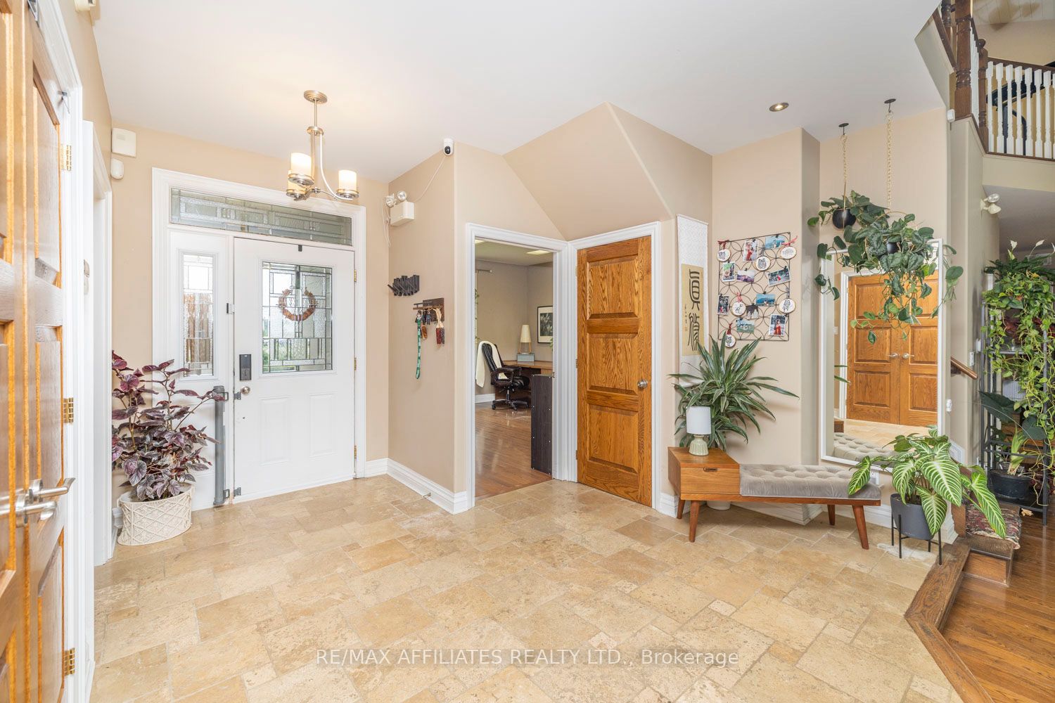 2188 Robertson Road Property Photo 12