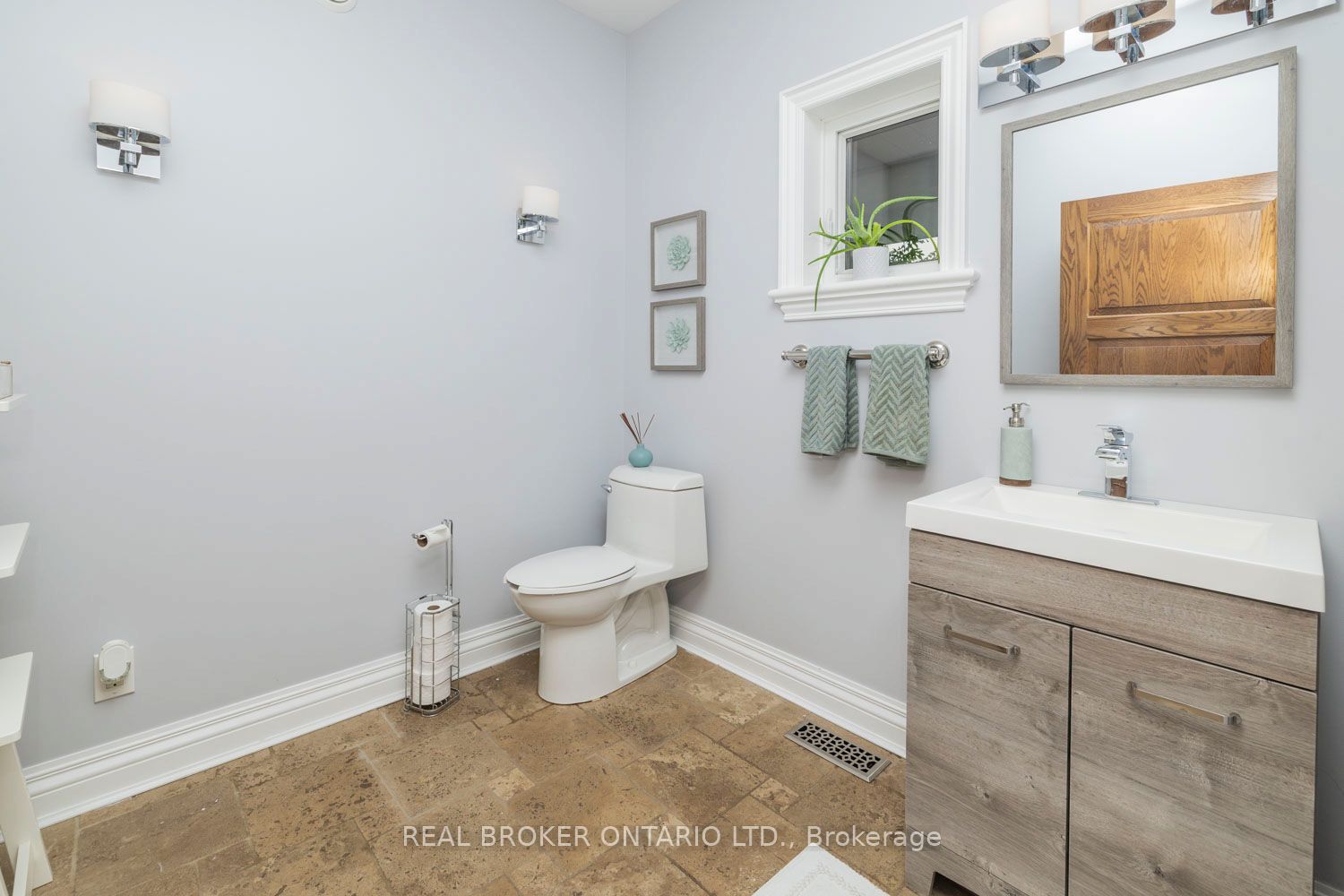 2188 Robertson Road Property Photo 30