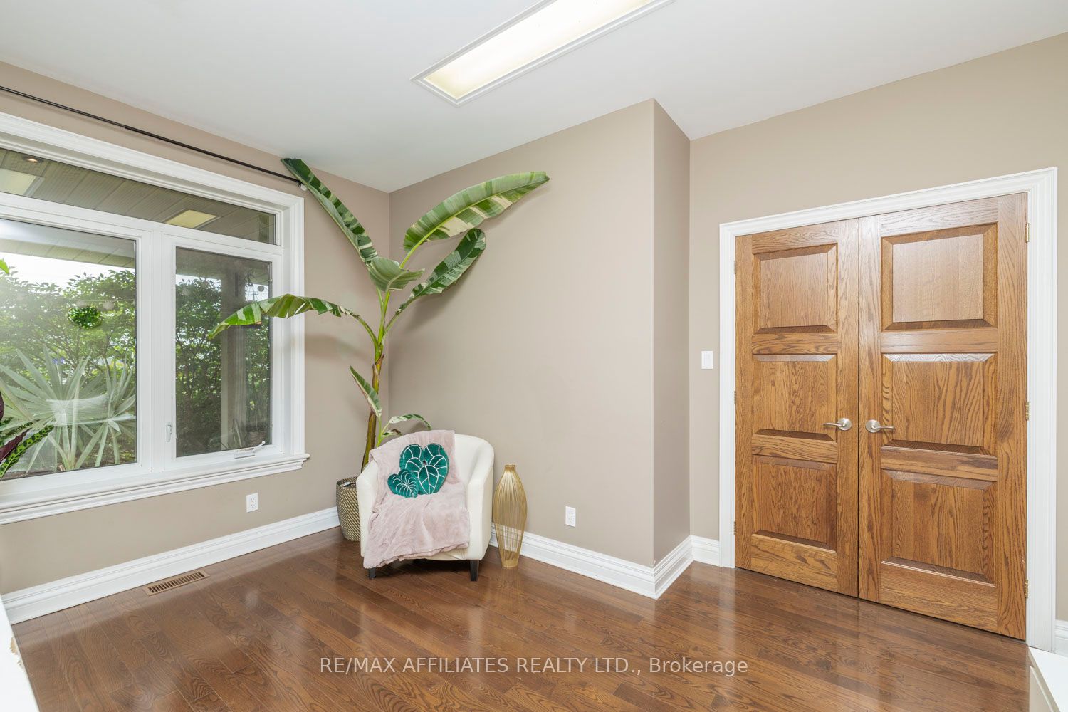 2188 Robertson Road Property Photo 29