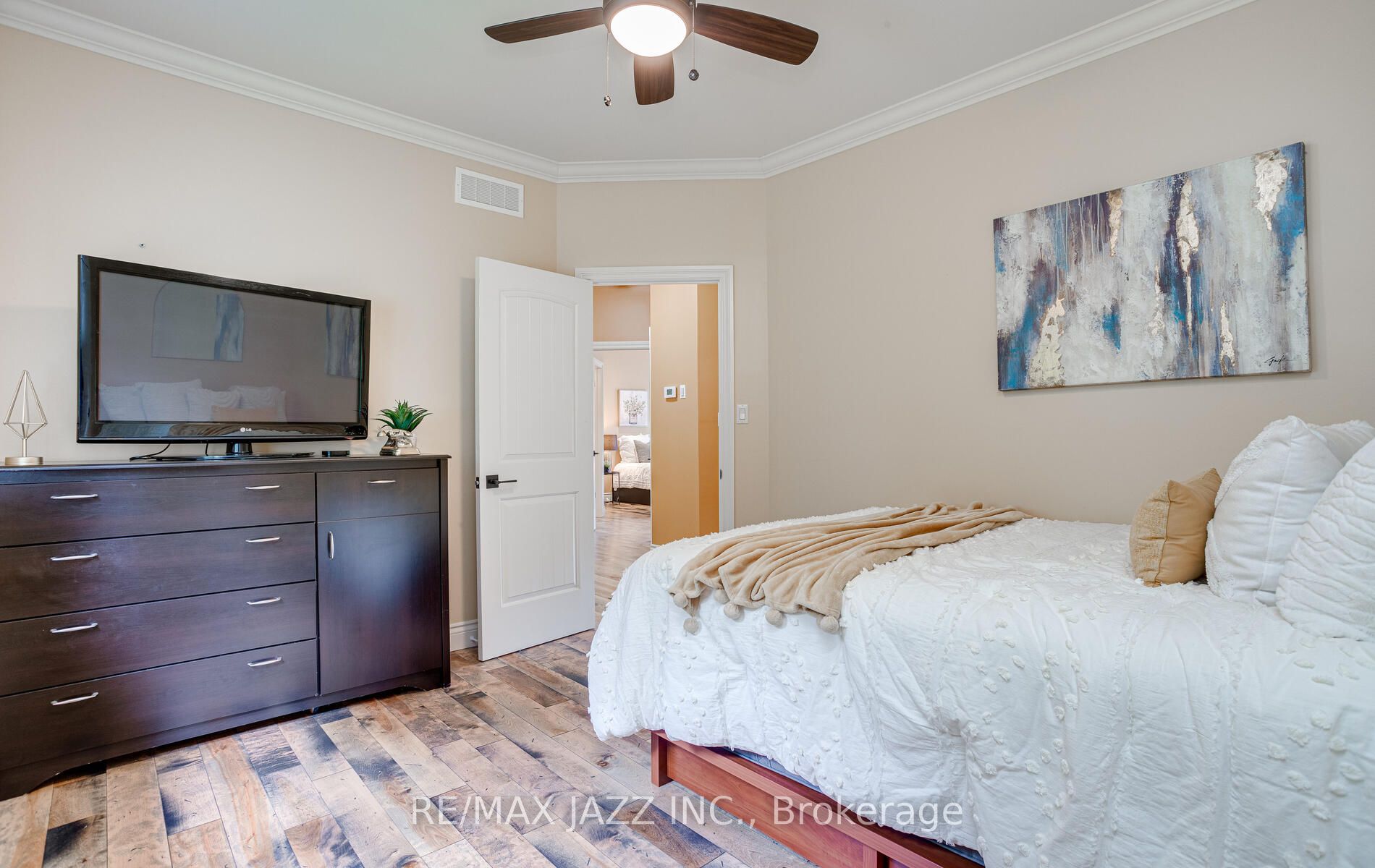 802 Smith Street Property Photo 21