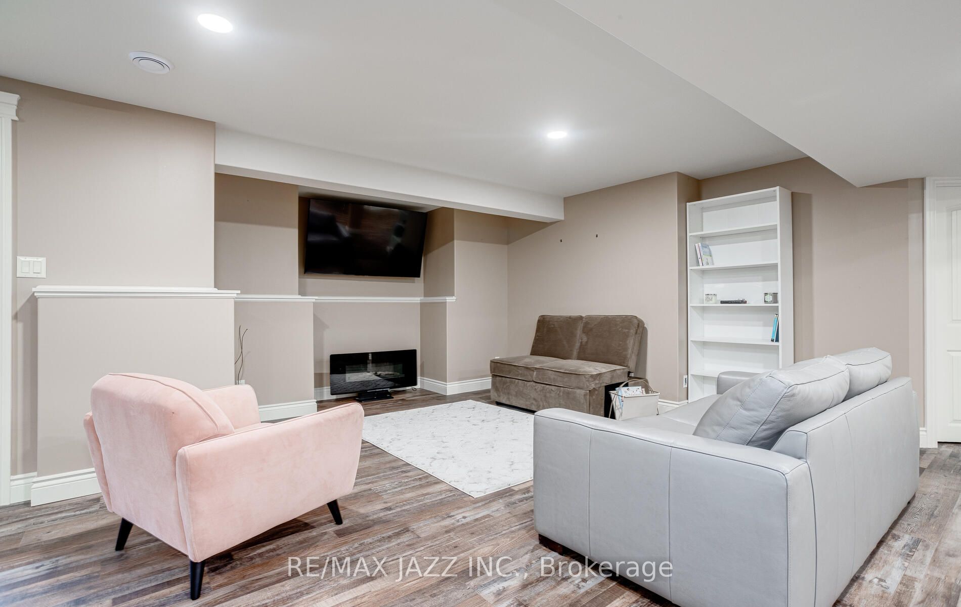 802 Smith Street Property Photo 26