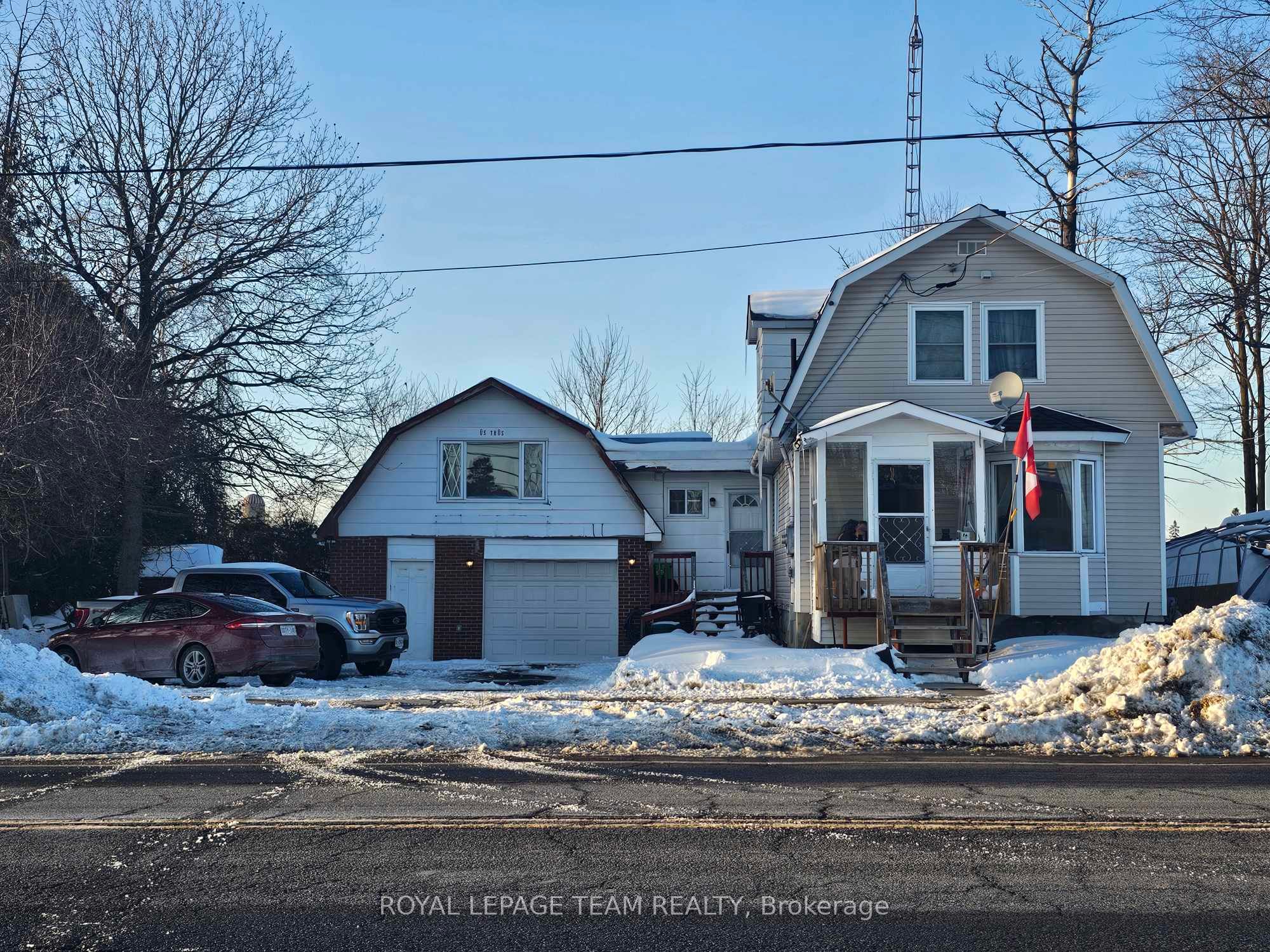 2355 Roger Stevens Drive Property Photo