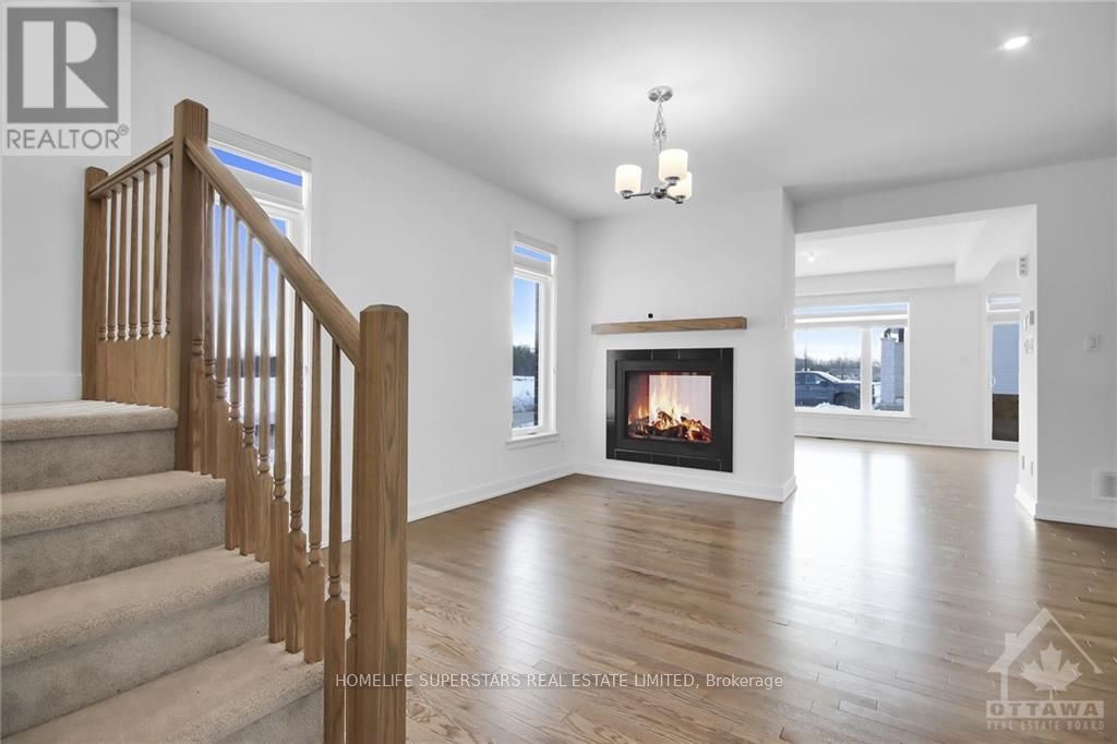 55 Big Dipper Street Property Photo 5