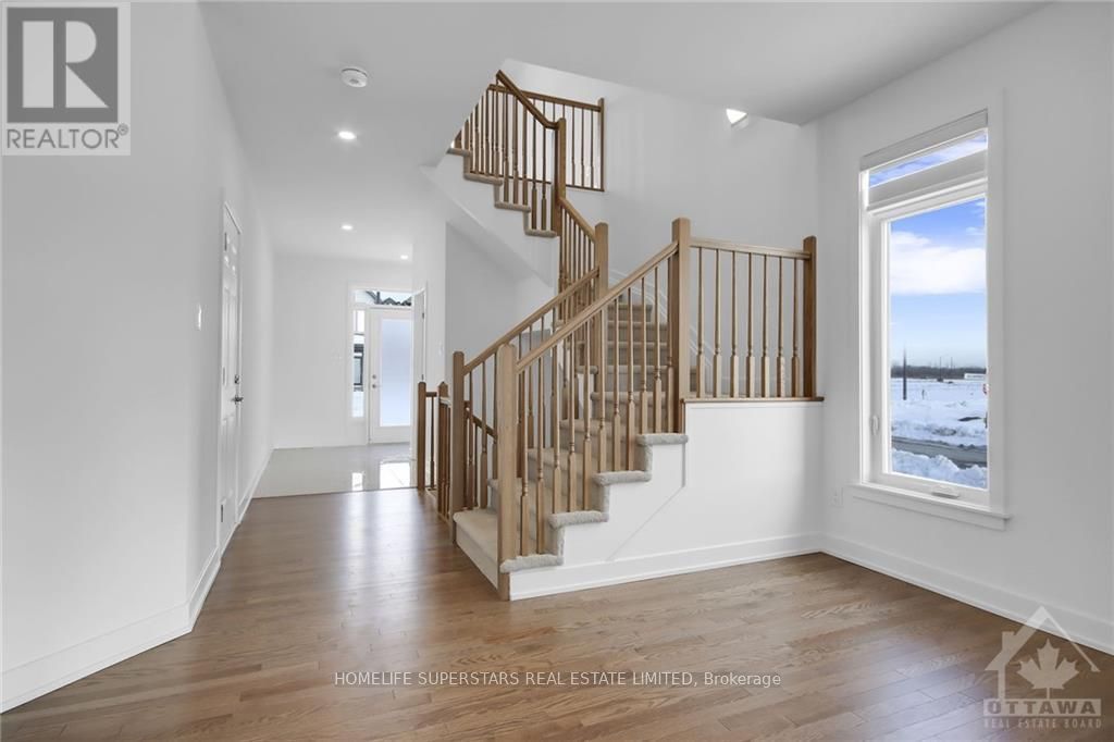 55 Big Dipper Street Property Photo 6