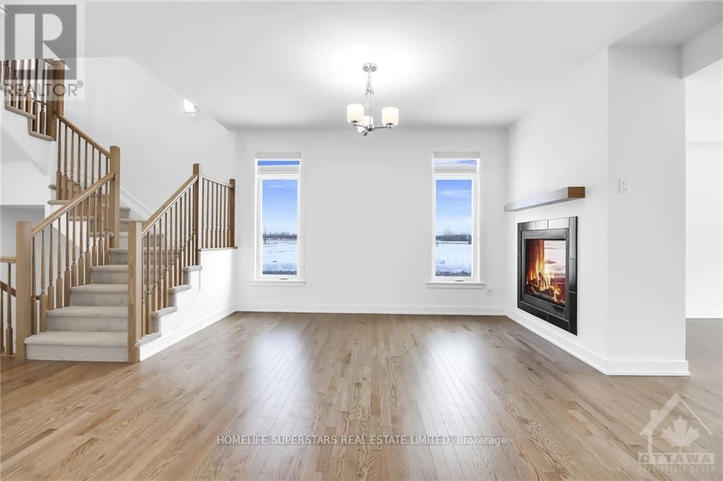 55 Big Dipper Street Property Photo 15