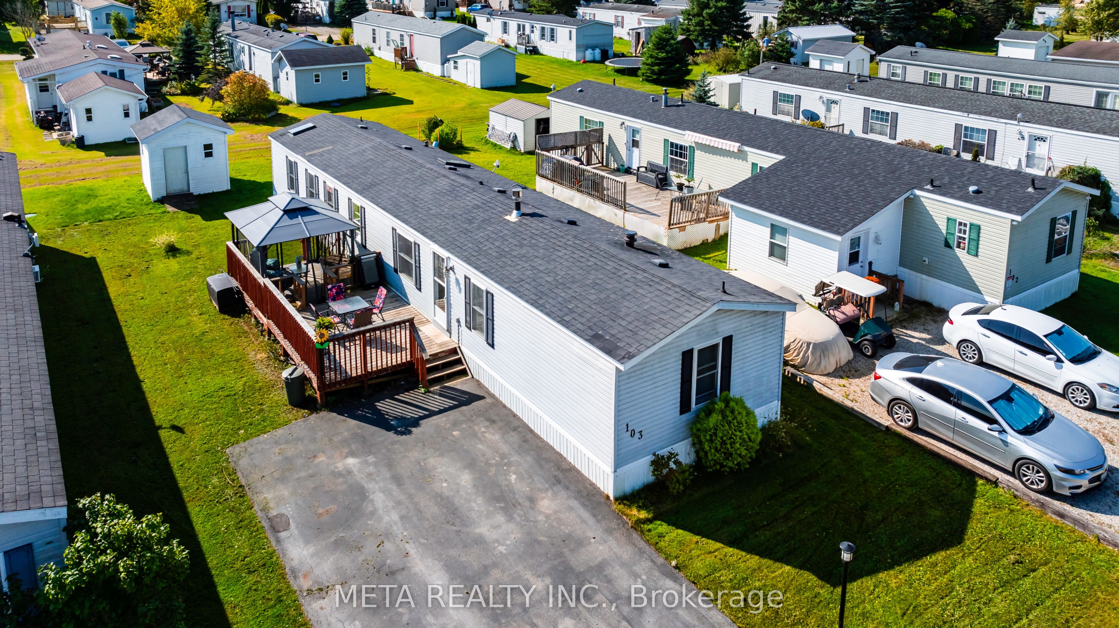 Borden Real Estate Listings Main Image