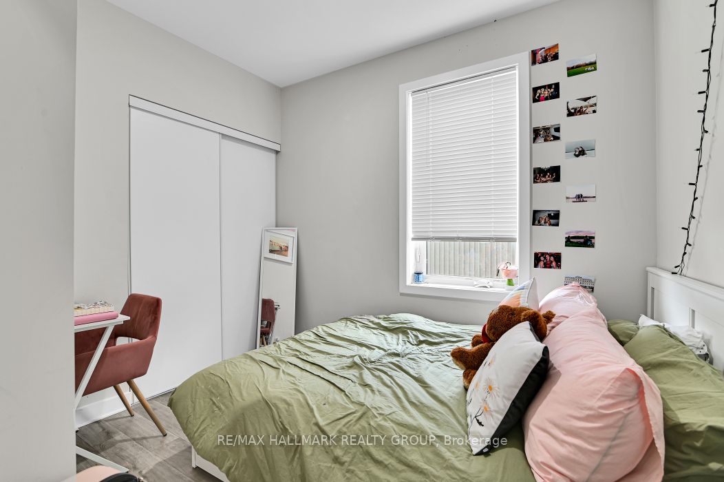 296 Somerset Street Property Photo 35