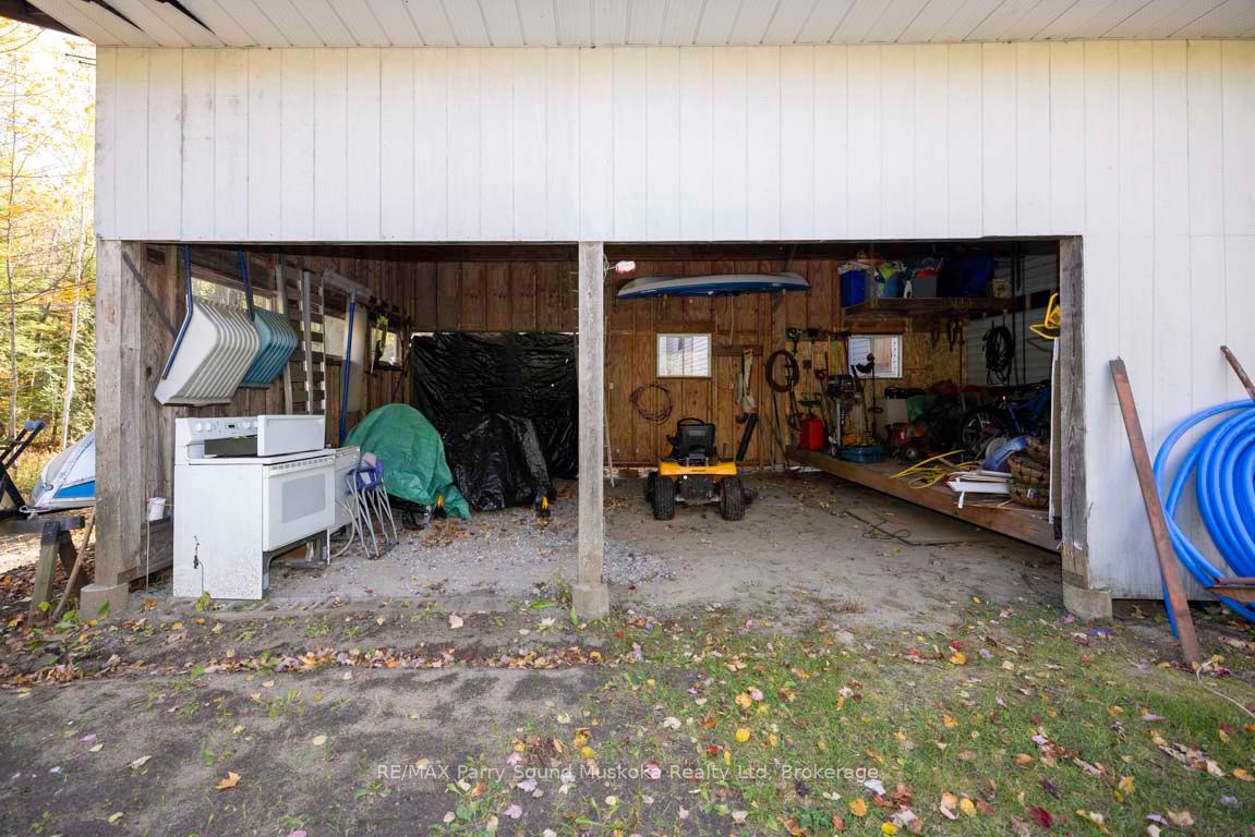 33 Humphrey Drive Property Photo 40