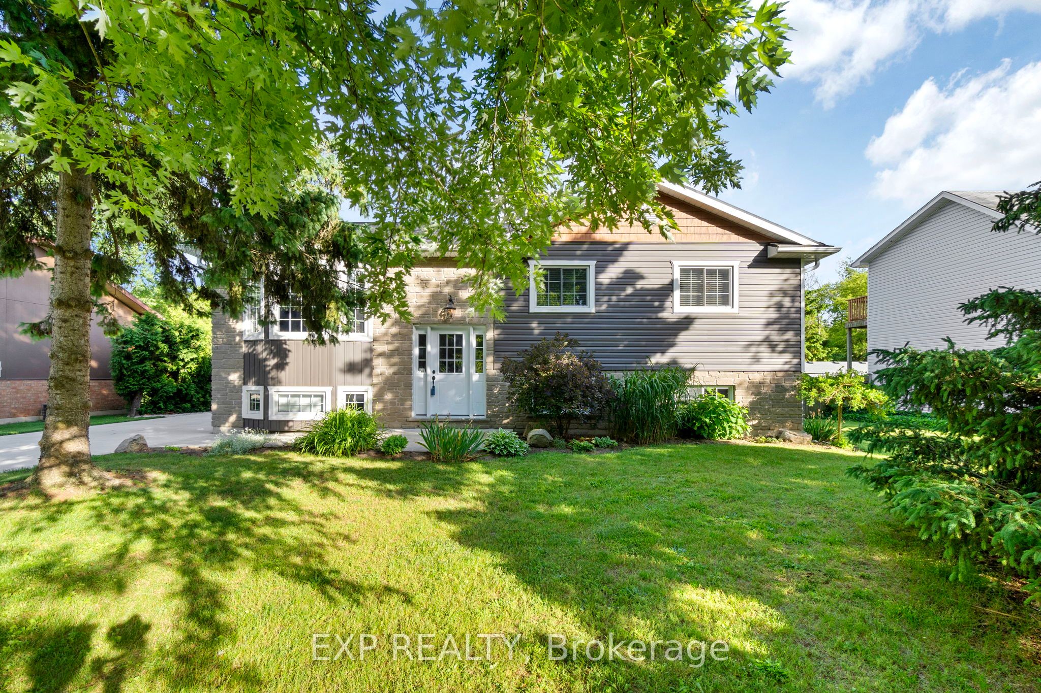 8033 Willsie Line Property Photo