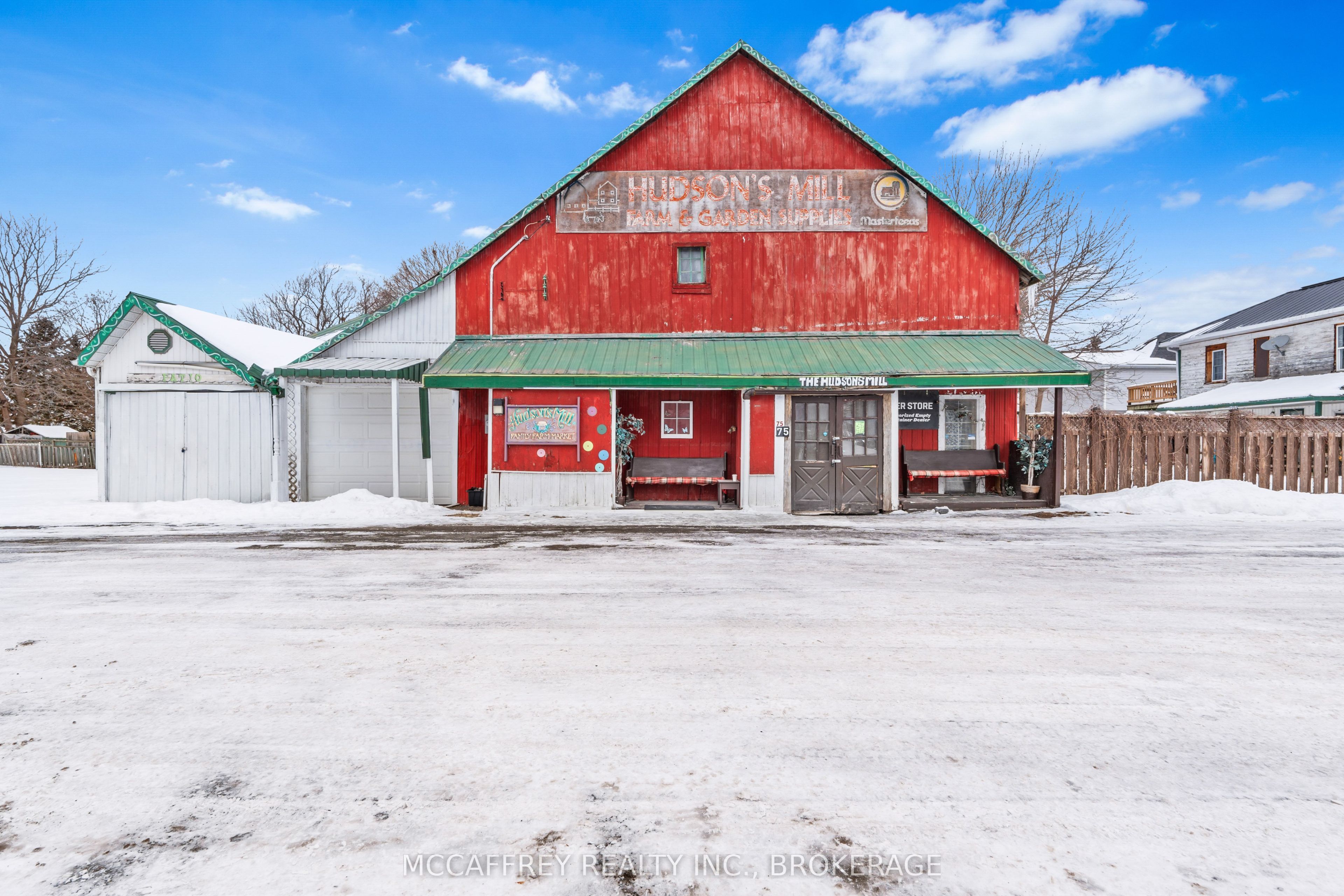 75 Prince Street Property Photo