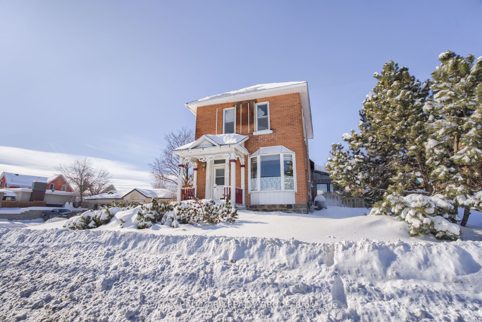 27 Pembroke Street Property Photo