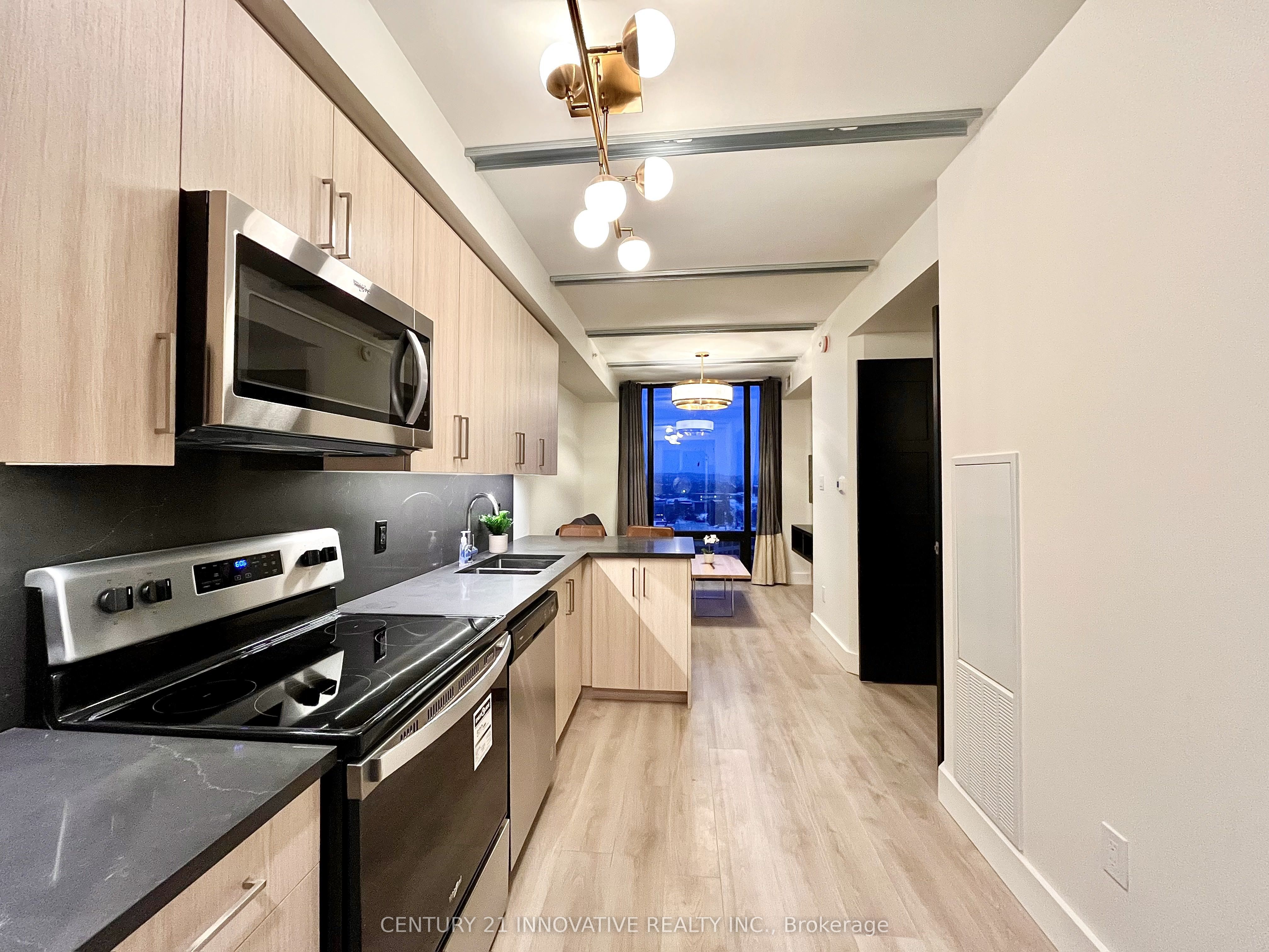#n - 505 - 145 Columbia Street Property Photo 3
