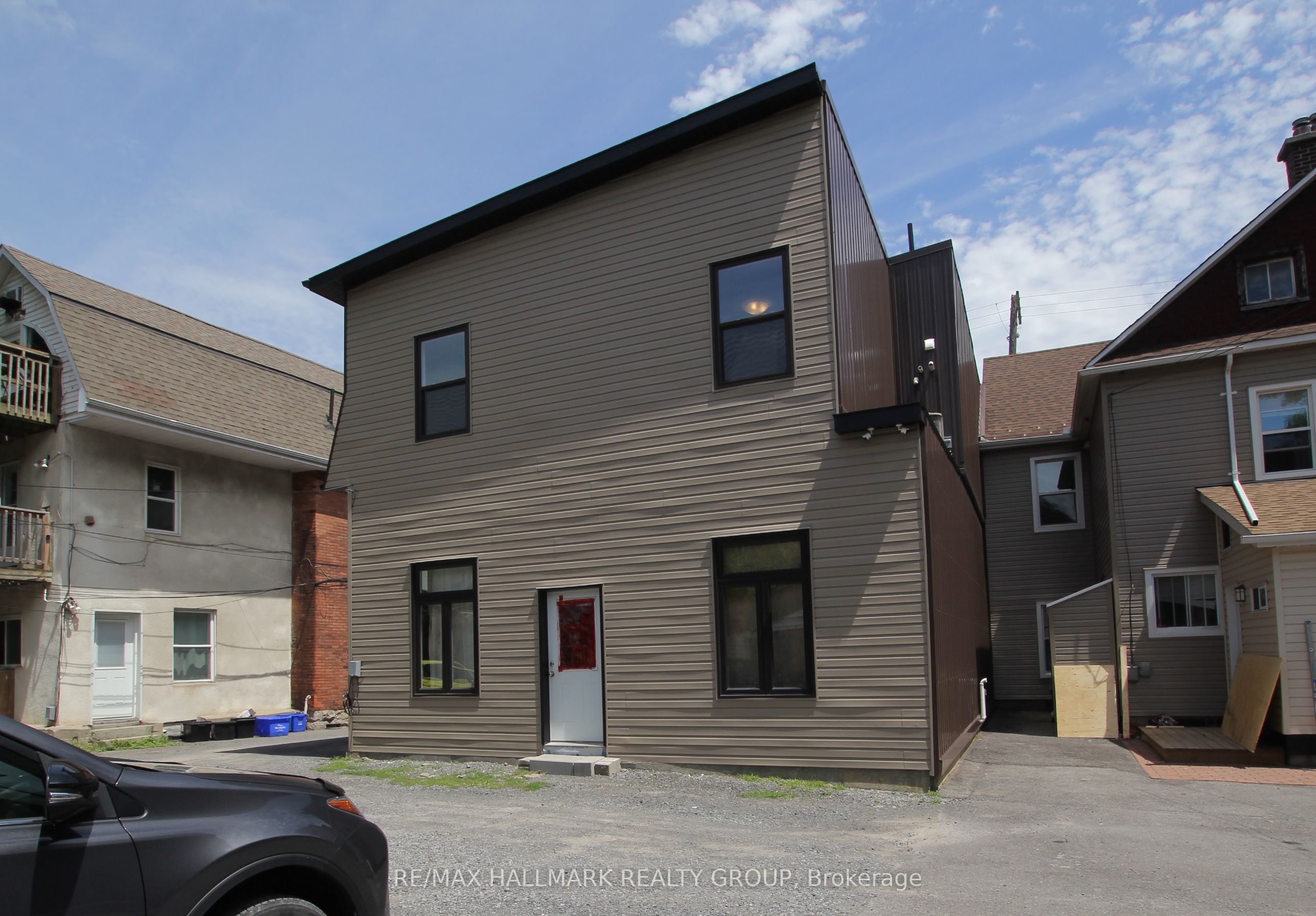 258 Property Photo 10