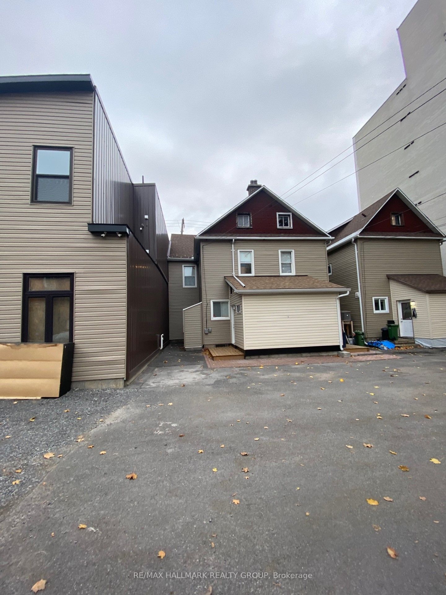258 Property Photo 13