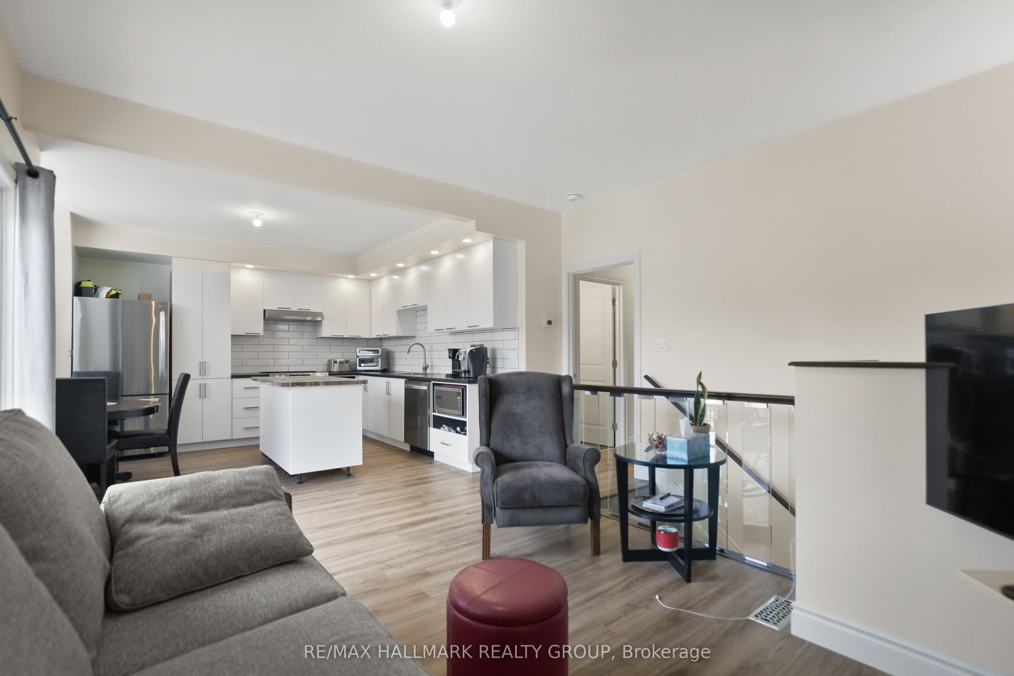 258 Property Photo 16