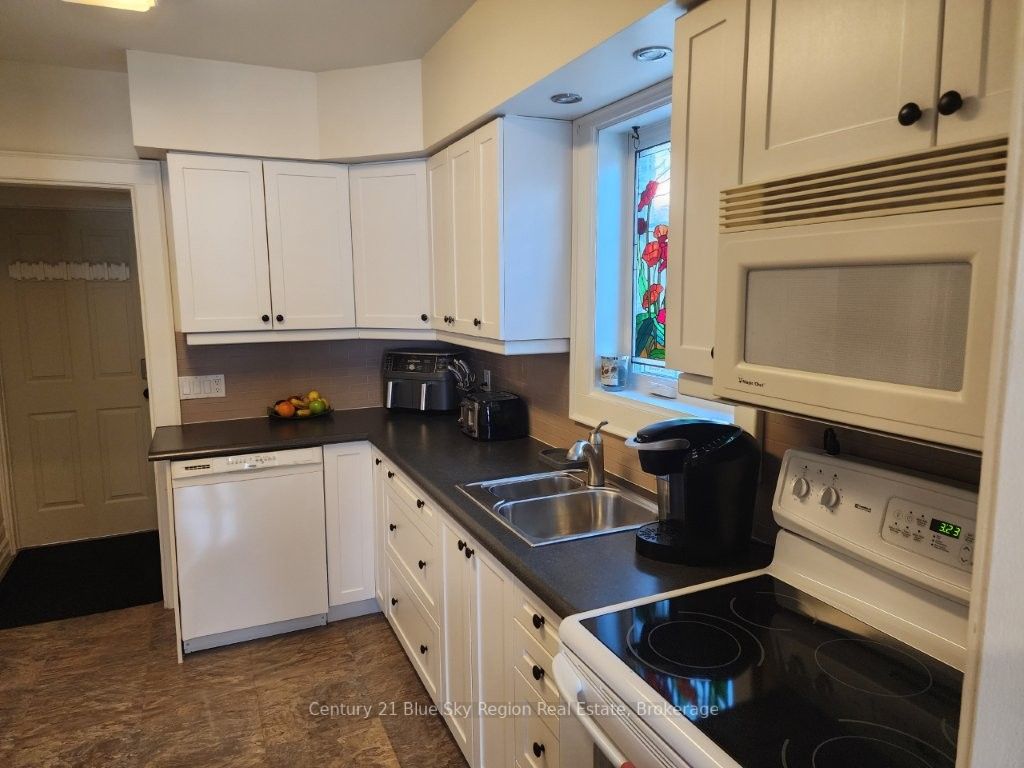 238 King Street Property Photo 27