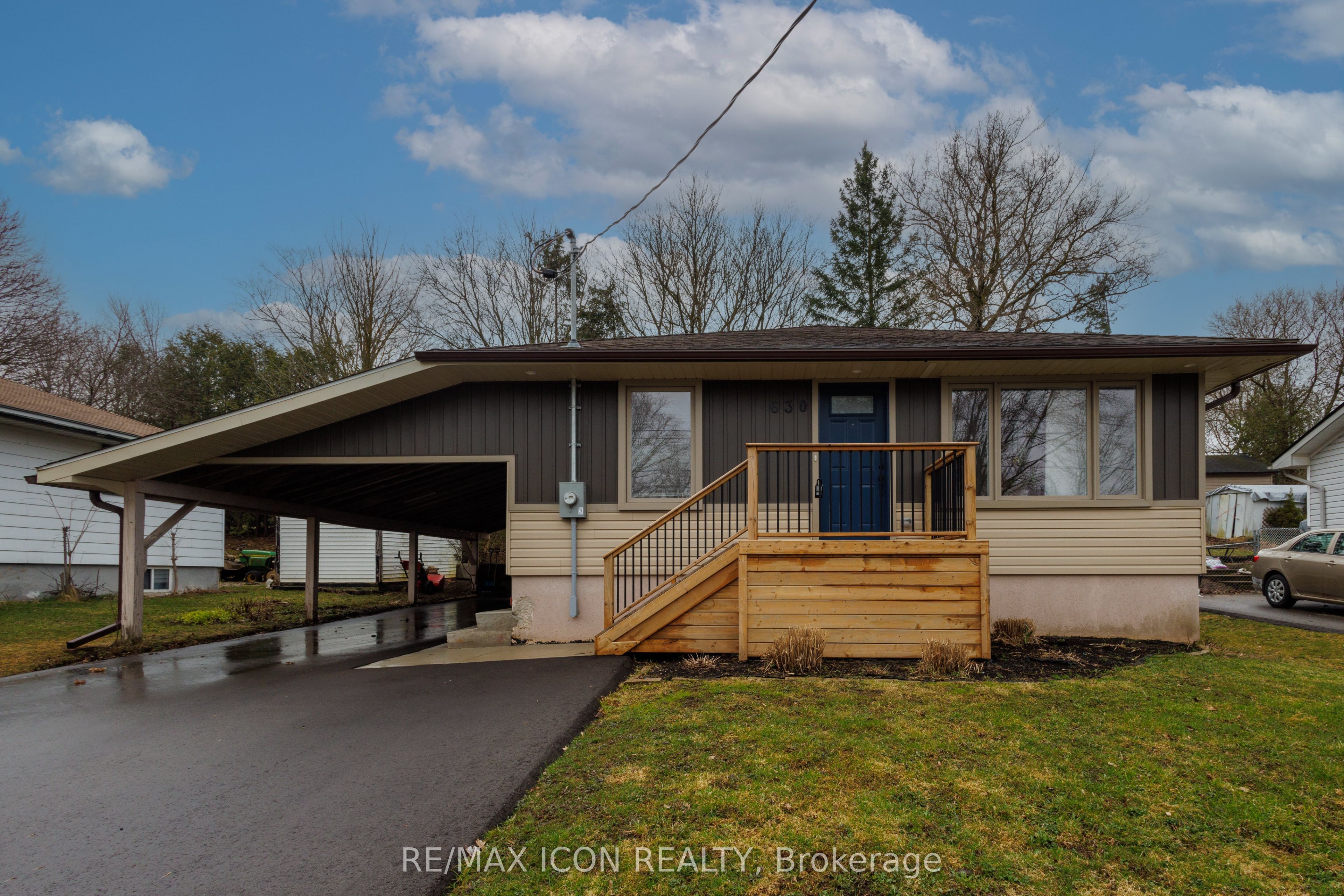 630 Waterloo Street Property Photo 1