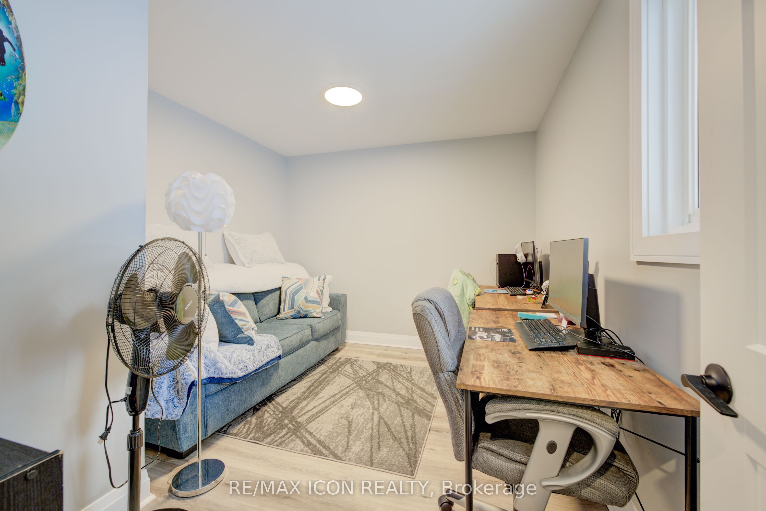 630 Waterloo Street Property Photo 19