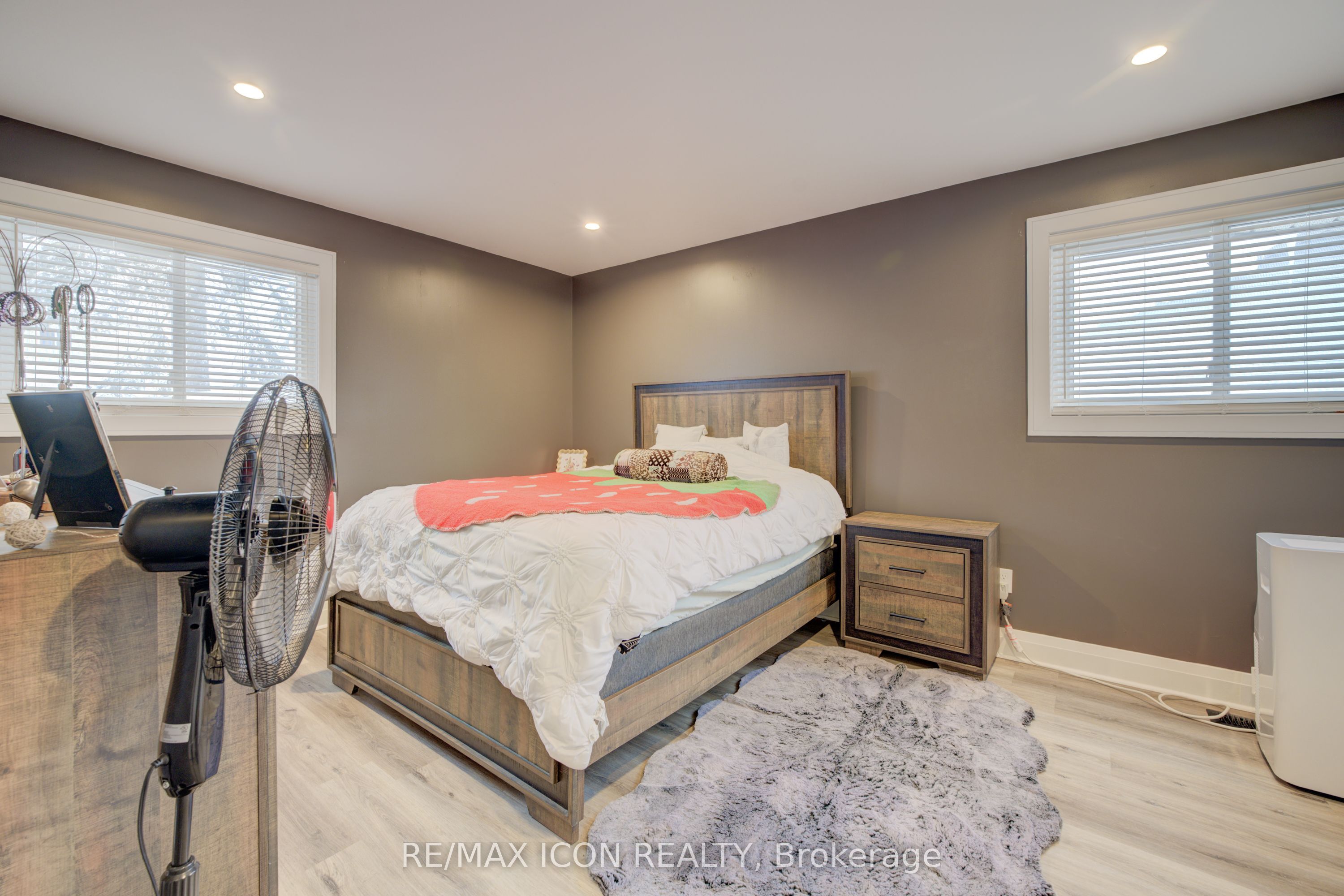 630 Waterloo Street Property Photo 20