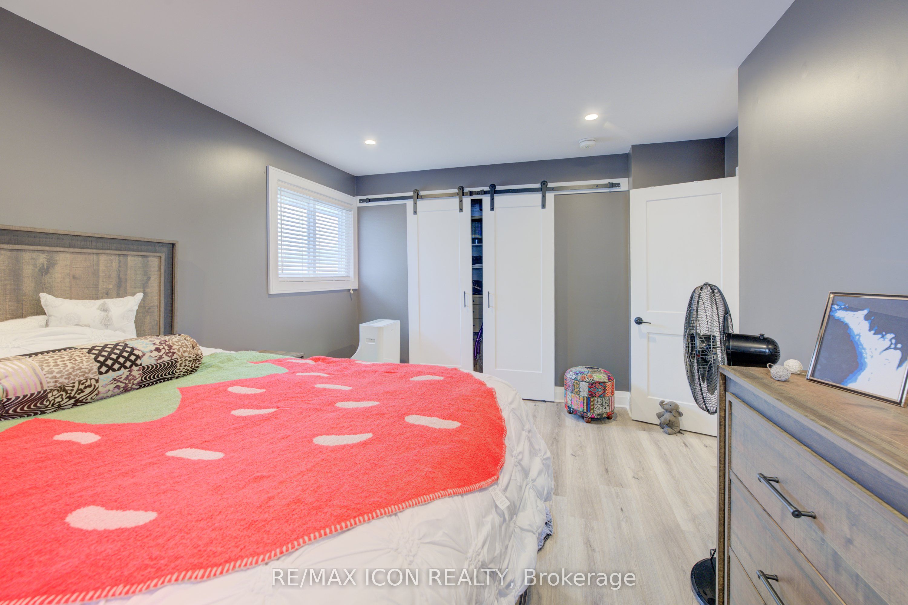 630 Waterloo Street Property Photo 21