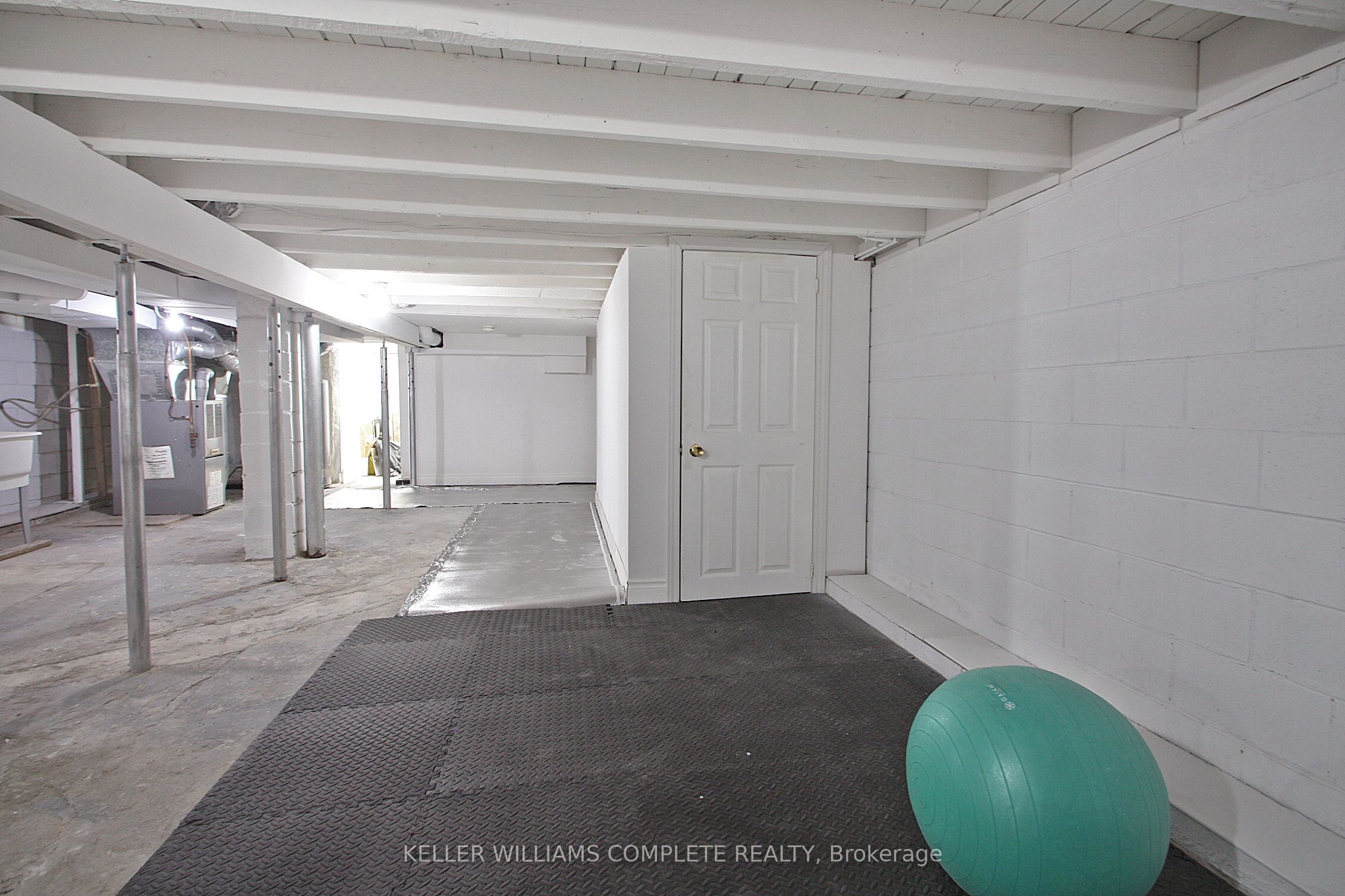 100 Park Row Property Photo 29