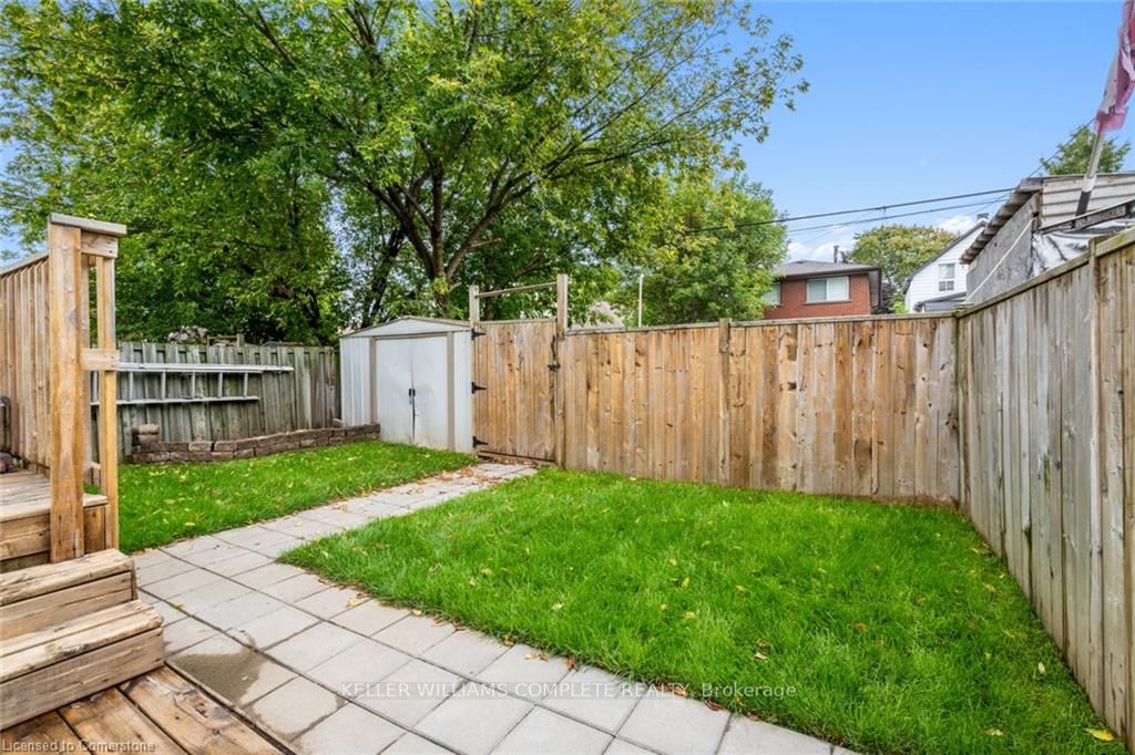 100 Park Row Property Photo 32