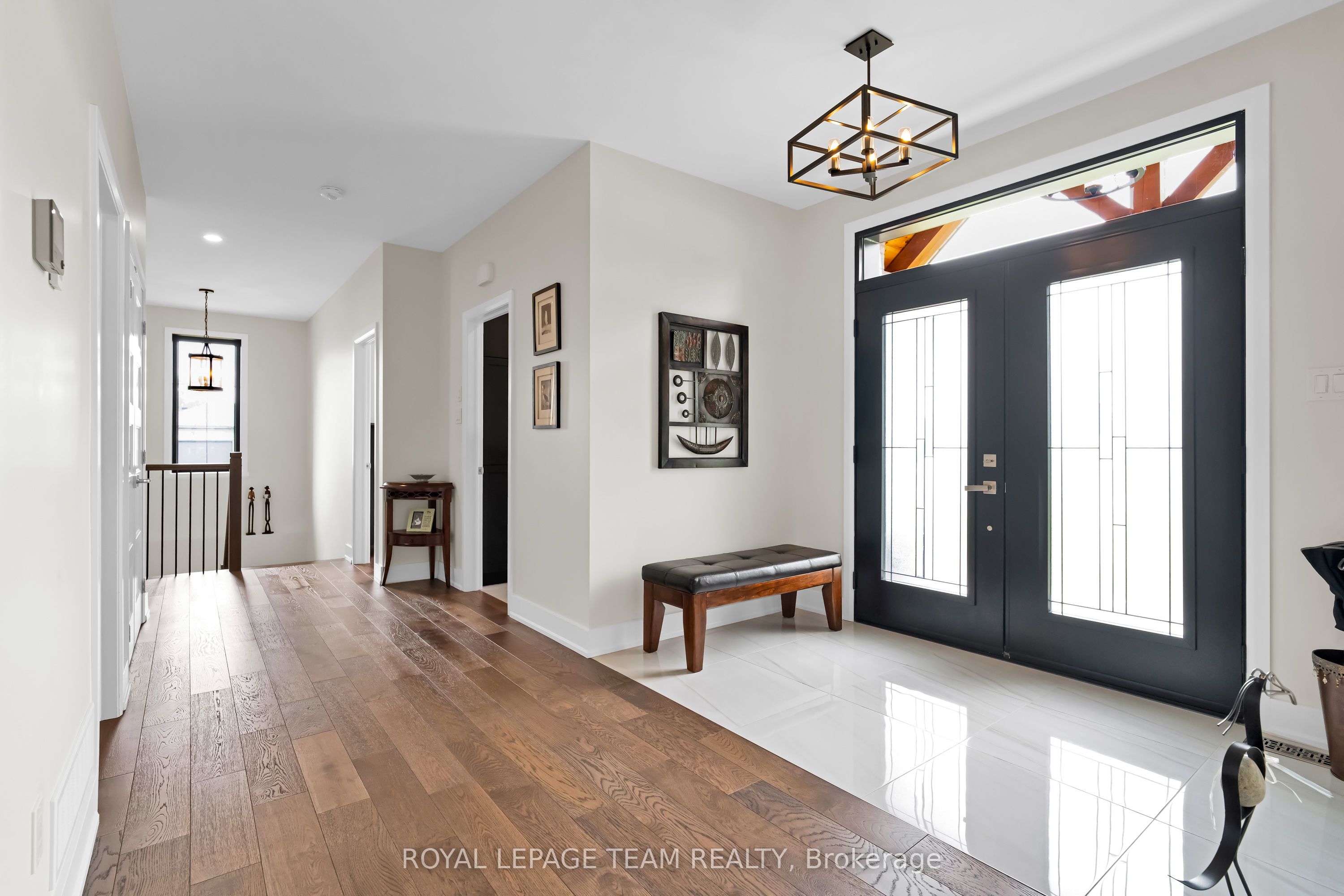 1 Stratford Boulevard Property Photo 8