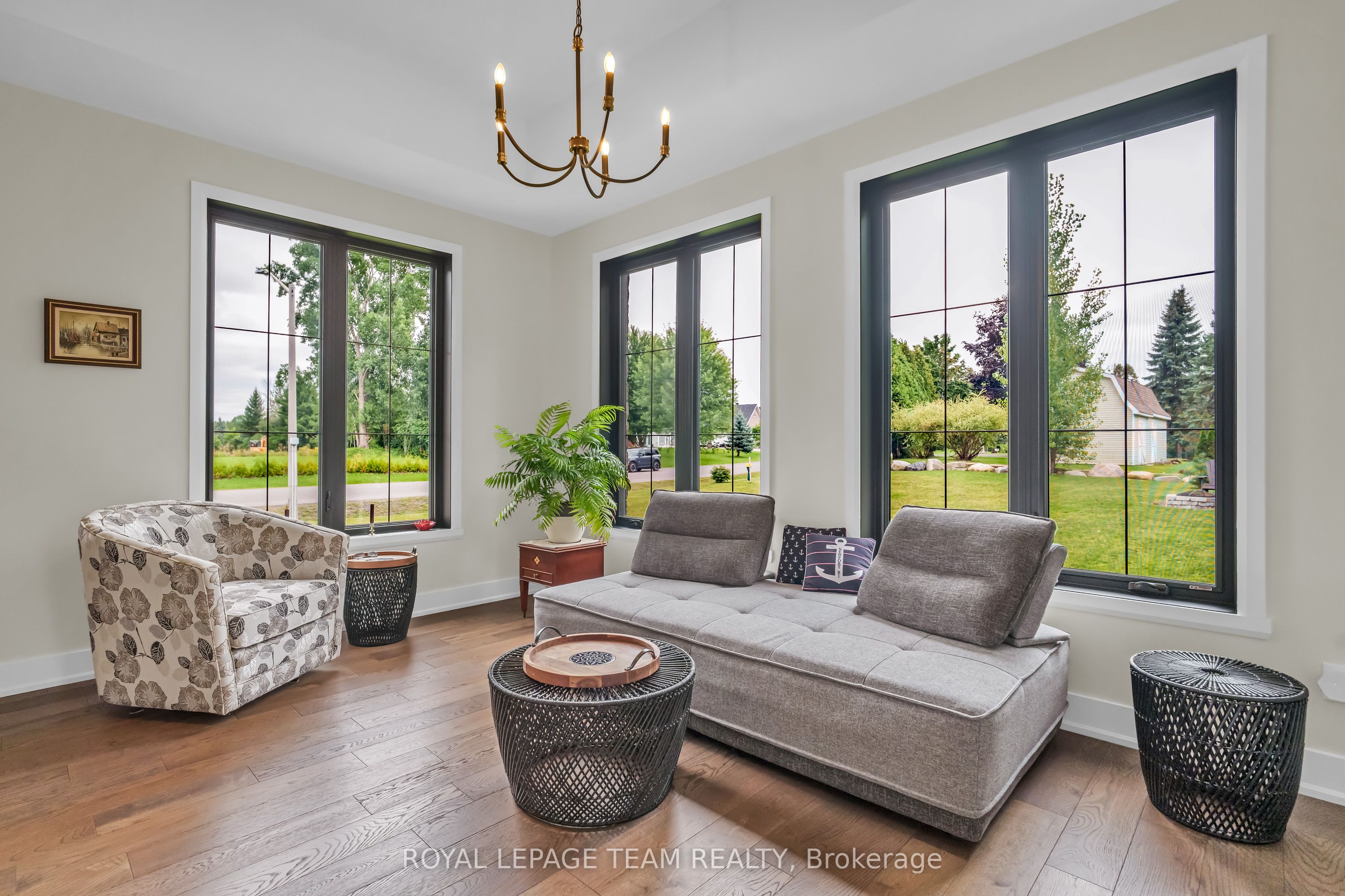 1 Stratford Boulevard Property Photo 16