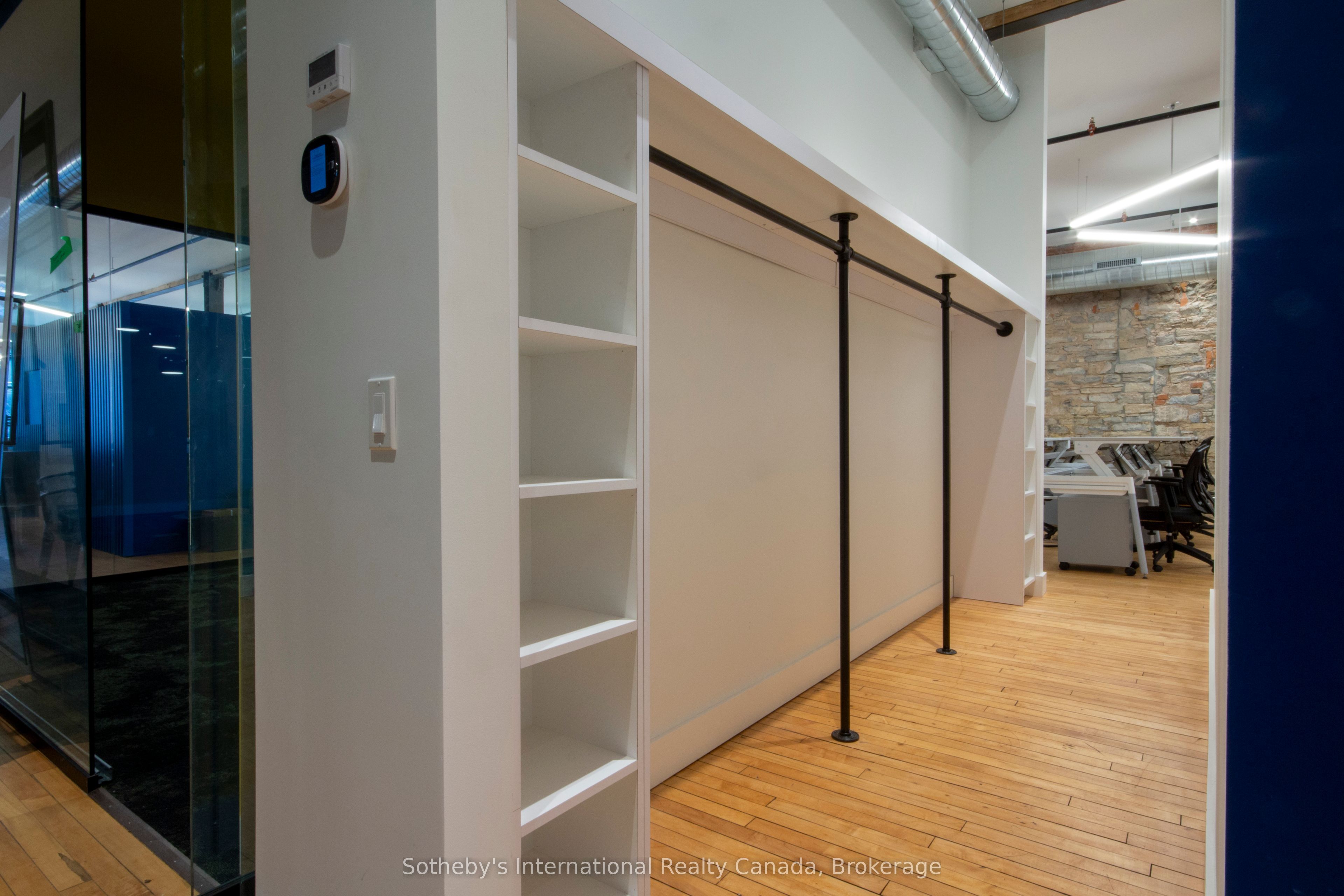 59 King St E Property Photo 12