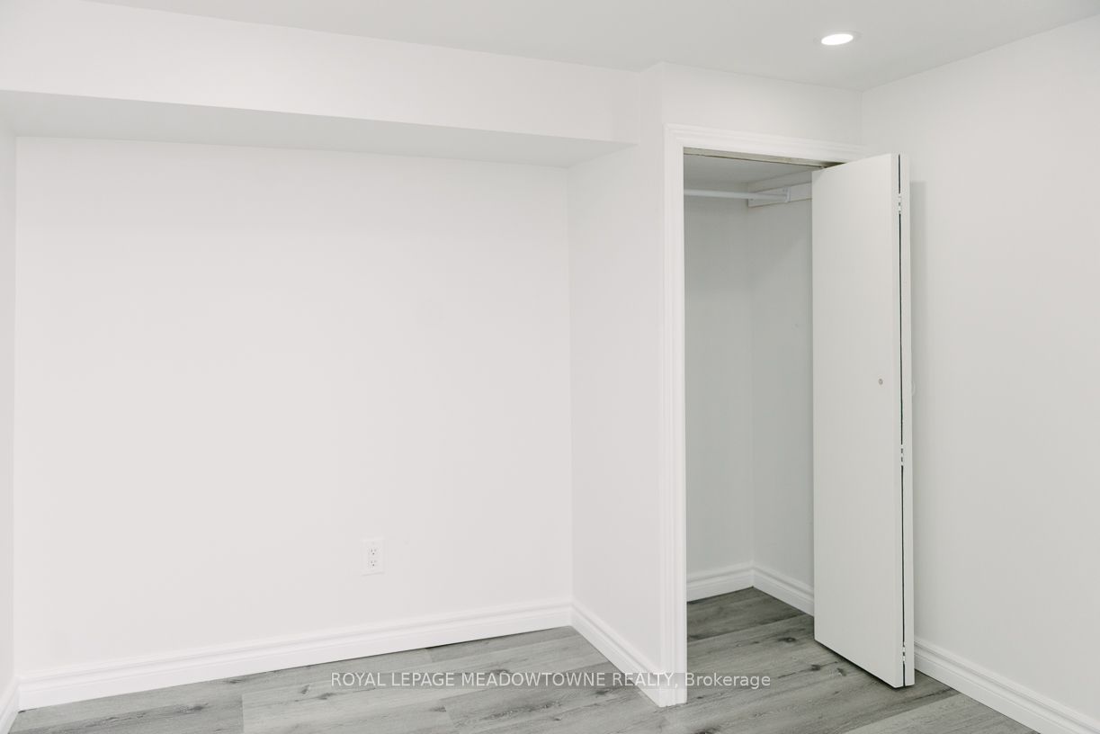 673 Knox Avenue Property Photo 24
