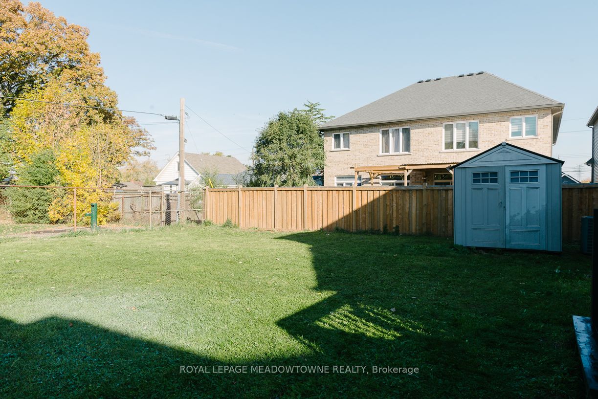 673 Knox Avenue Property Photo 35