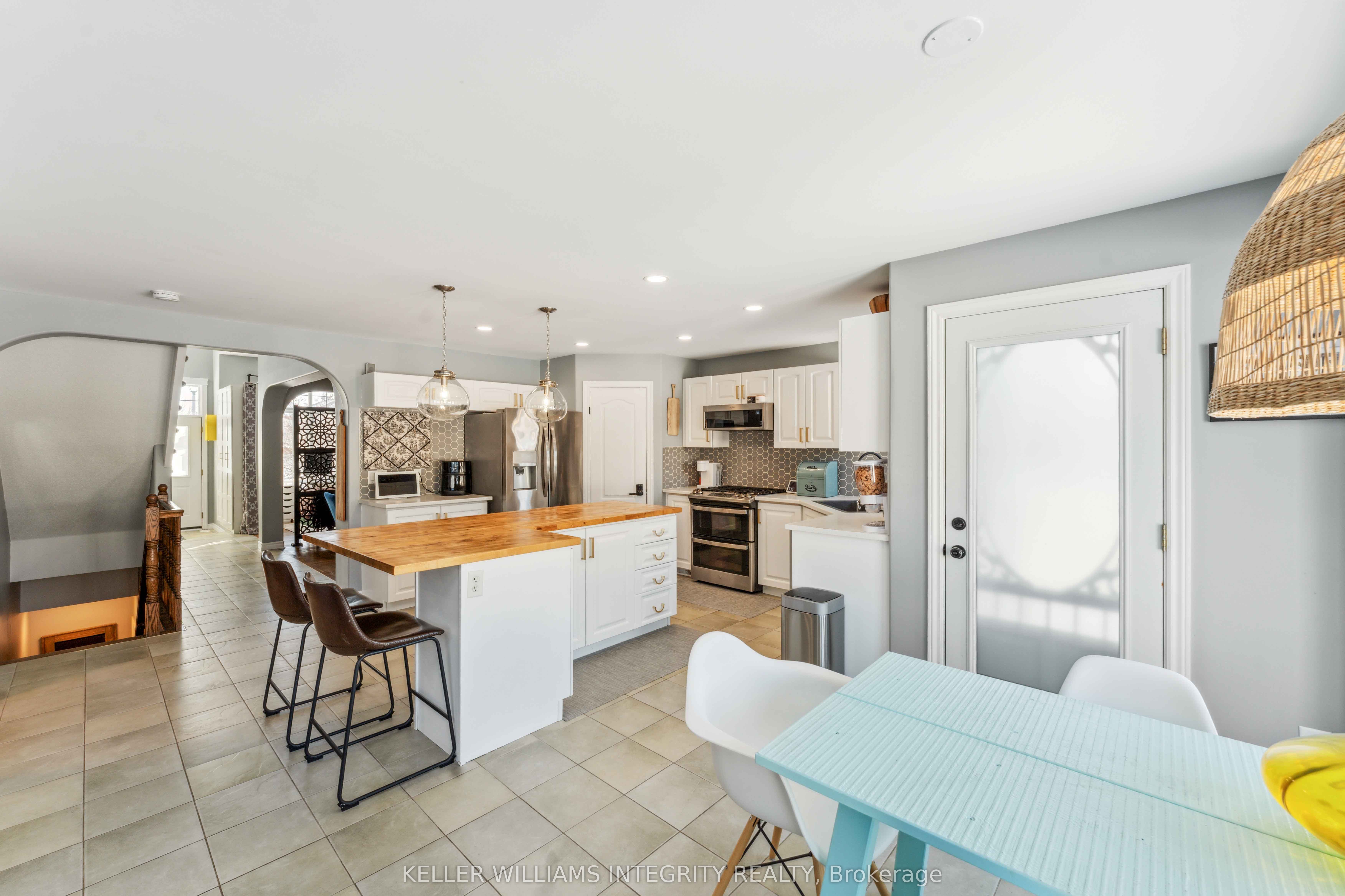 4 Bracewood Way Property Photo 10