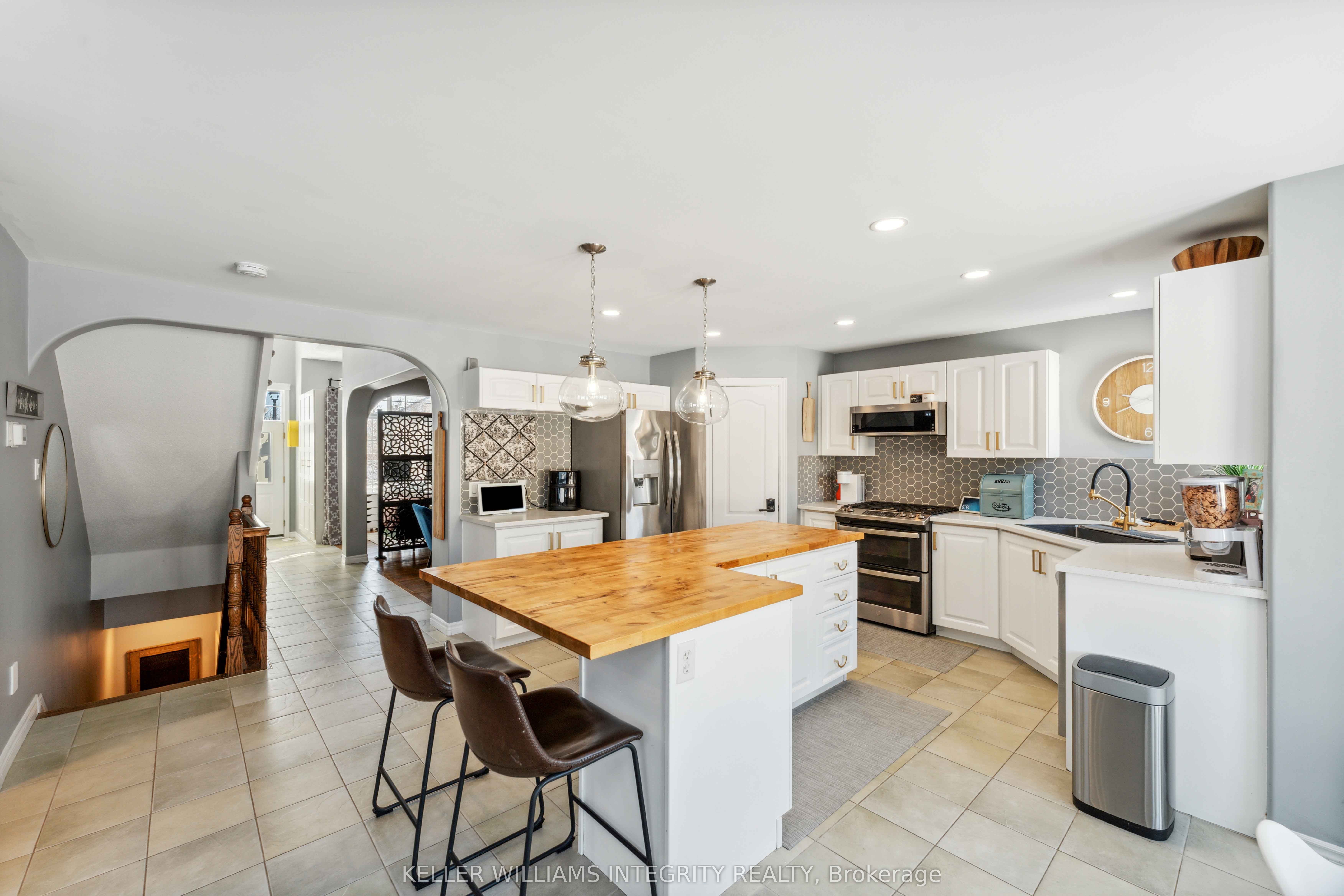 4 Bracewood Way Property Photo 15
