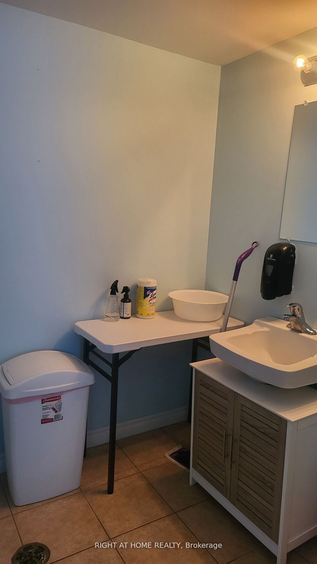 #1 - 45 Dalkeith Drive Property Photo 13