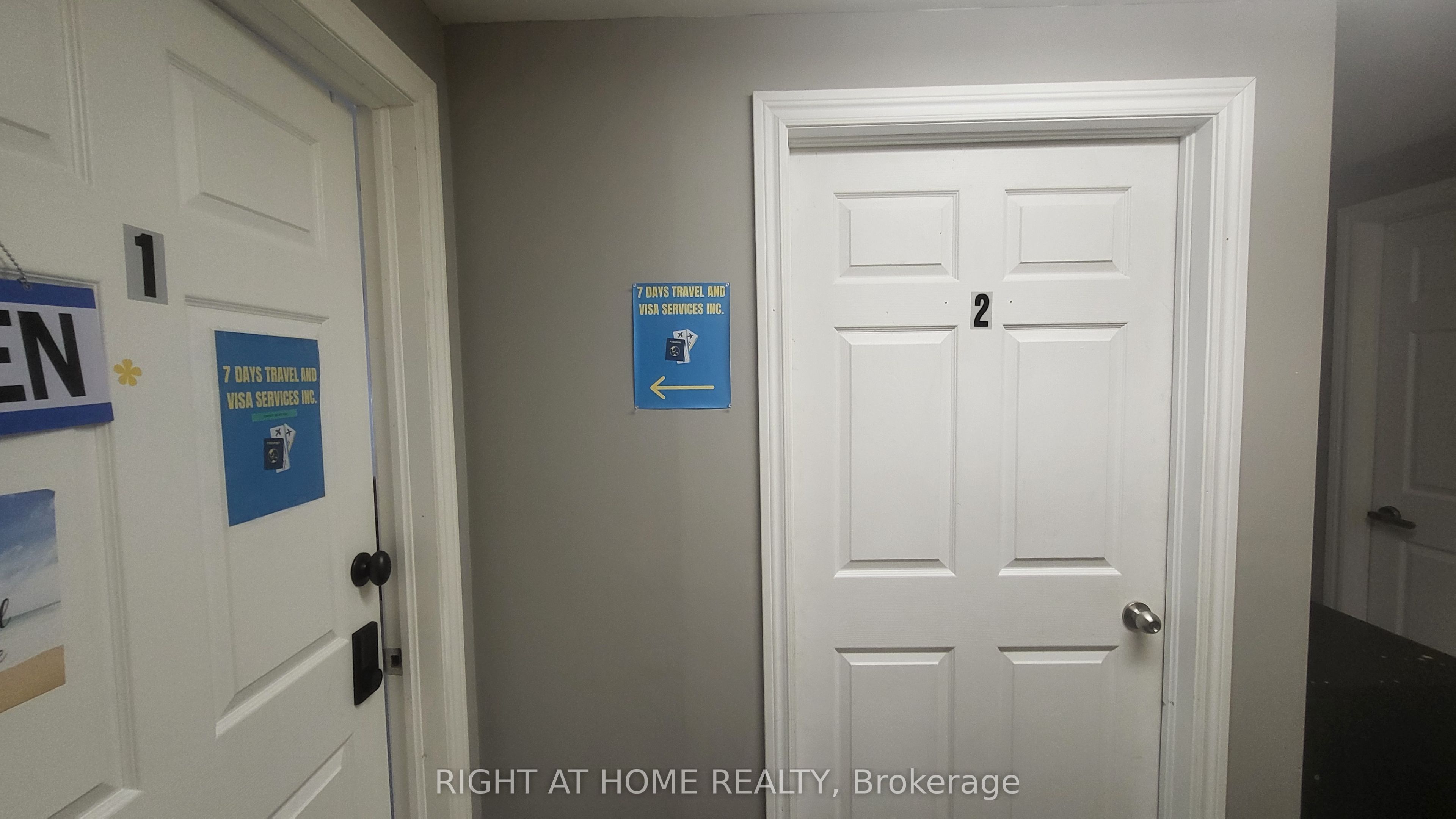 #11 - 45 Dalkeith Drive Property Photo 14