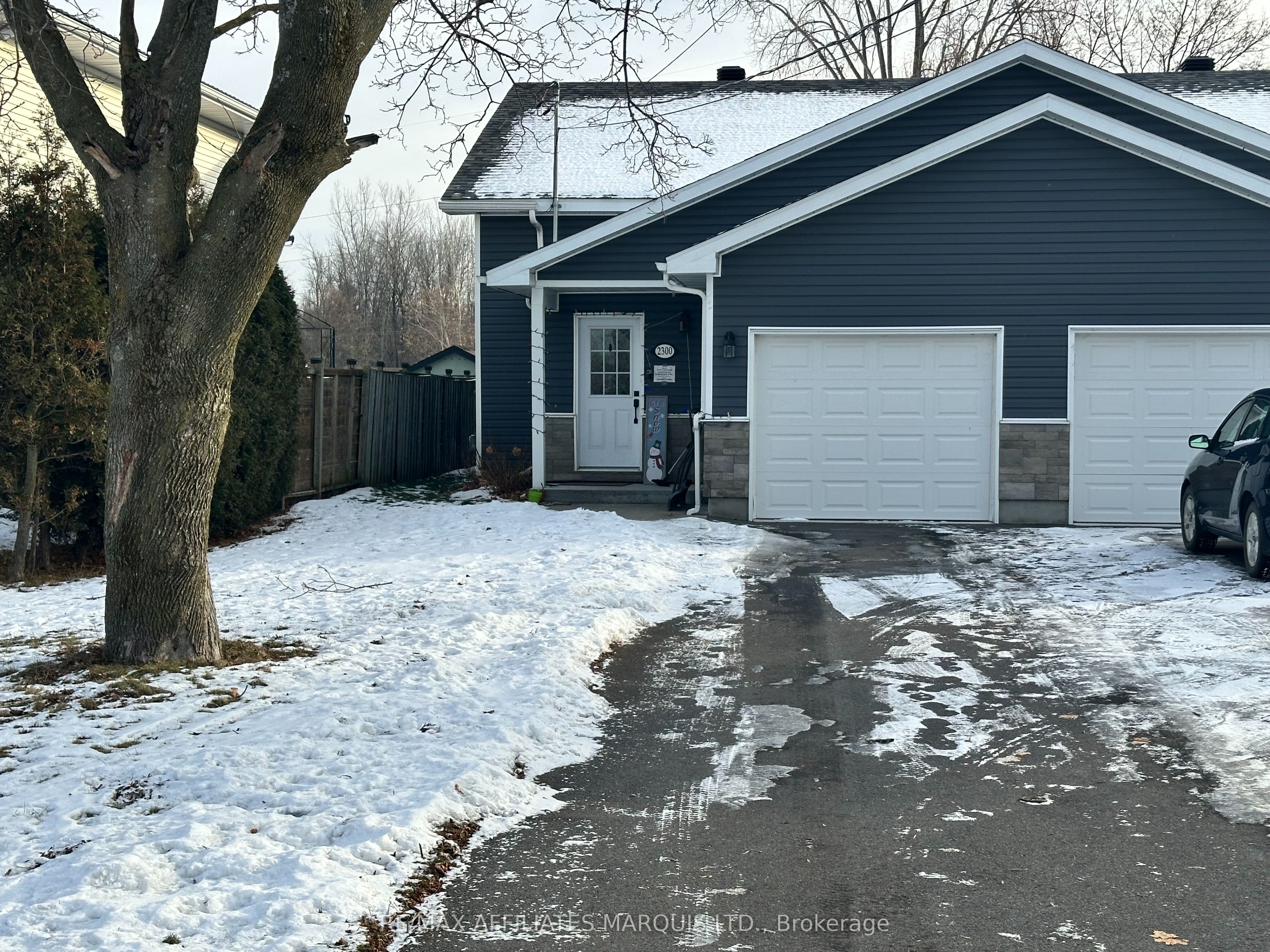 2300 Tollgate Rd W Property Photo