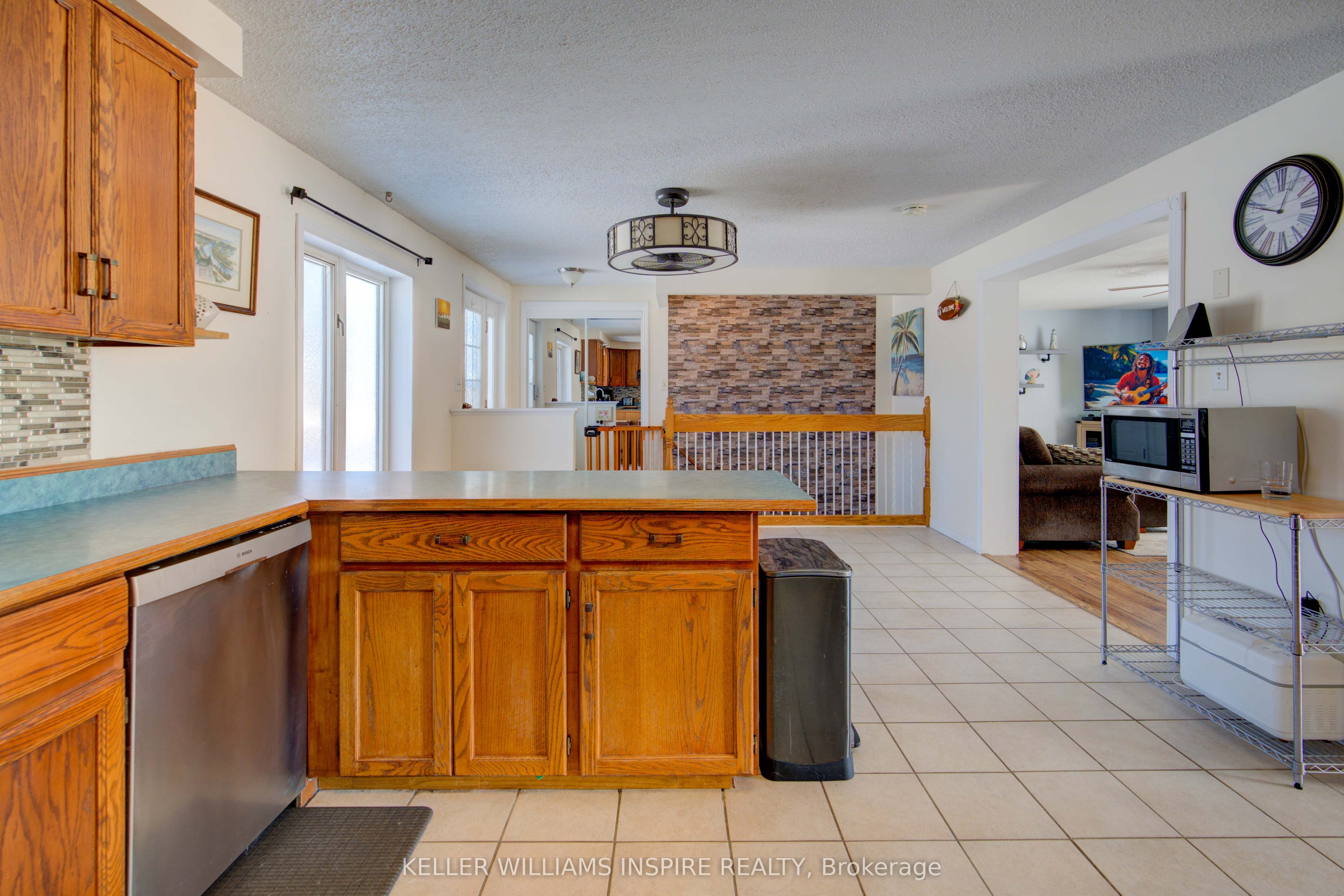 598 Shannon Road Property Photo 10