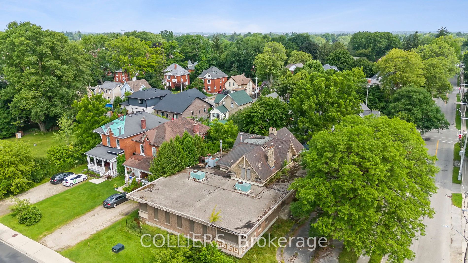 380* Ontario Street Property Photo 4