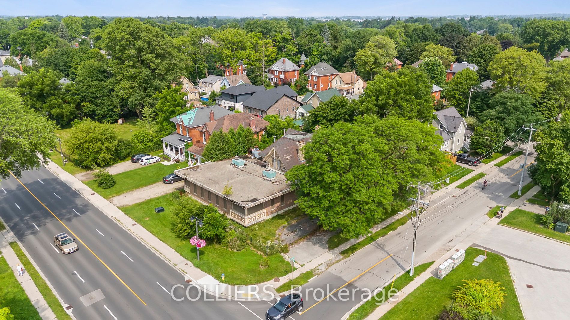 380* Ontario Street Property Photo 11