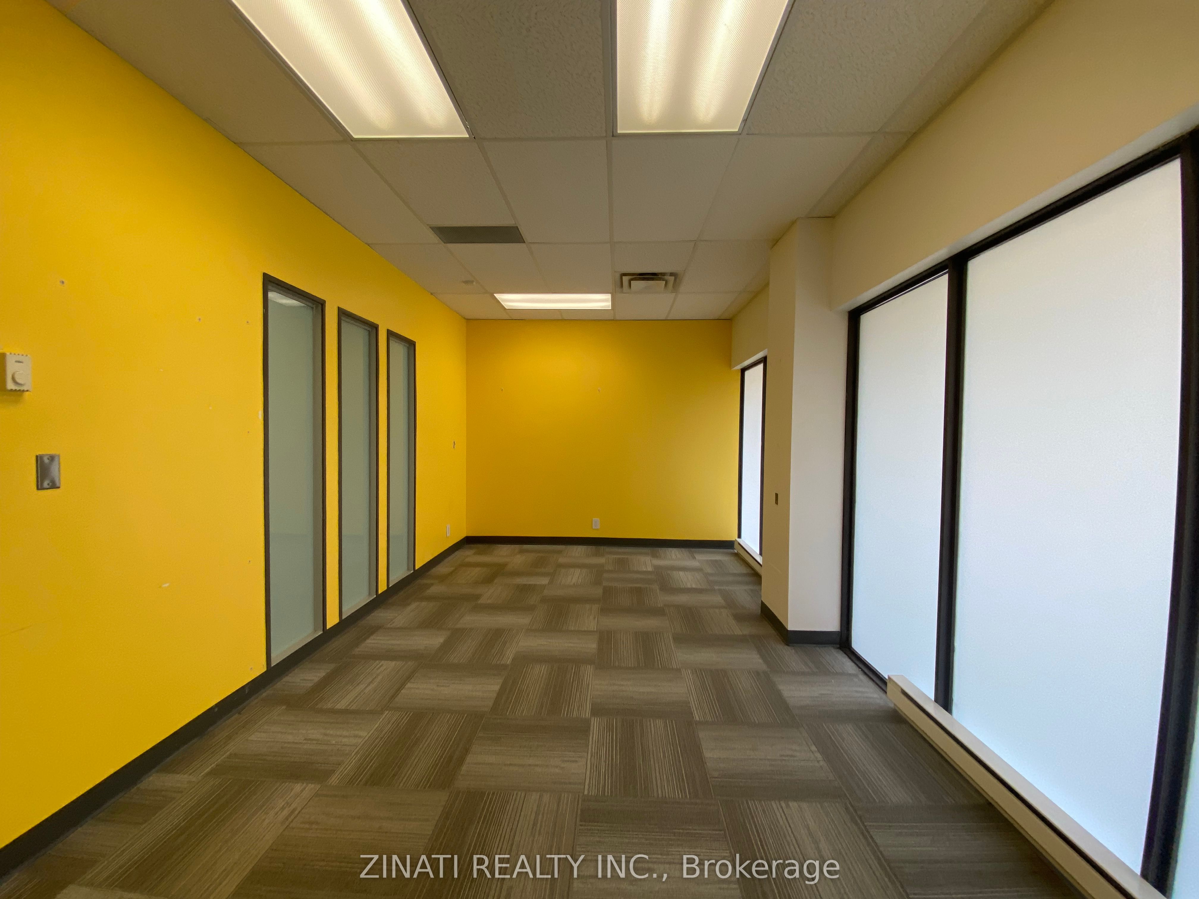 #200 - 2305 St Laurent Boulevard Property Photo 6