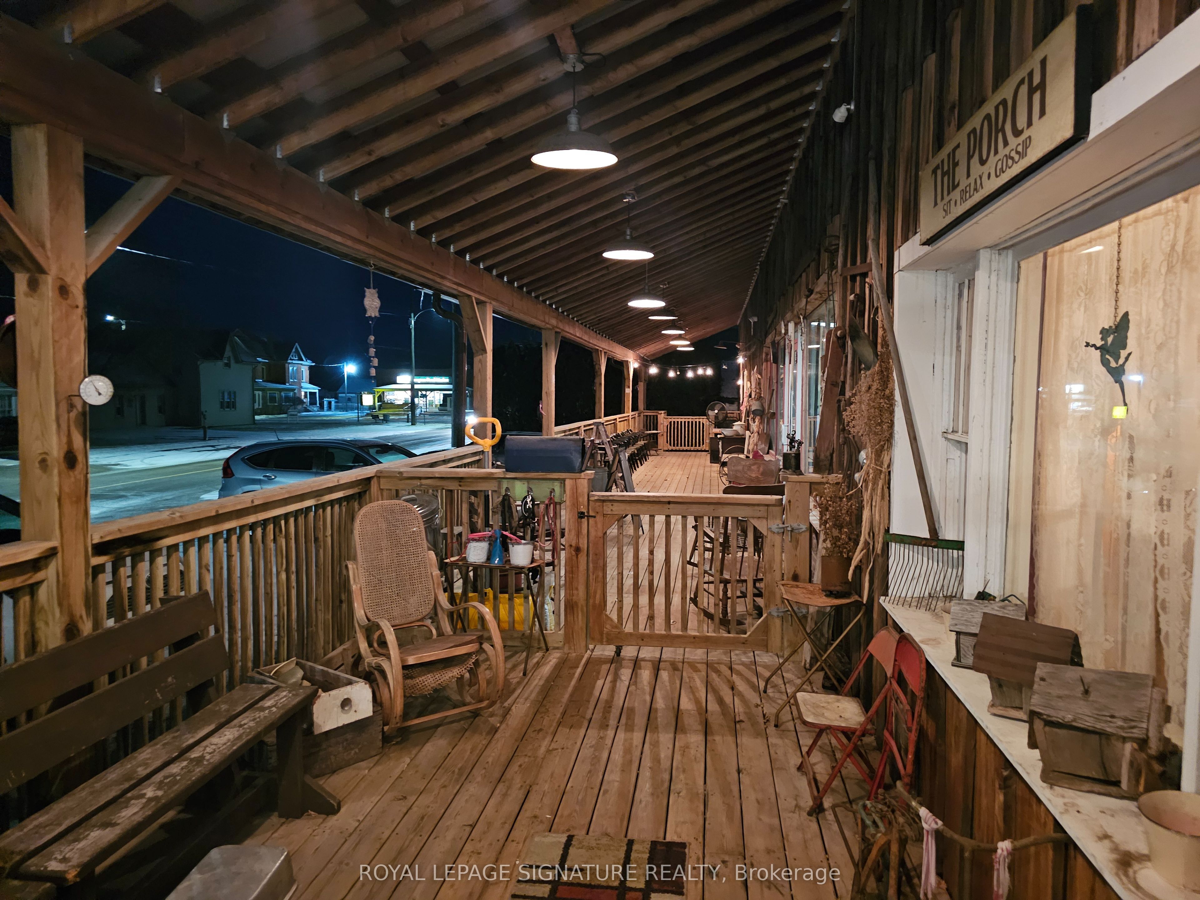 6 Albert St Property Photo 3