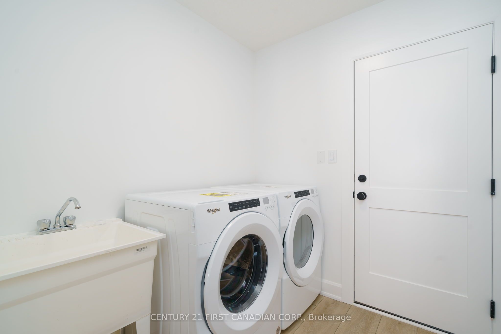 21 Hamilton St Property Photo 13