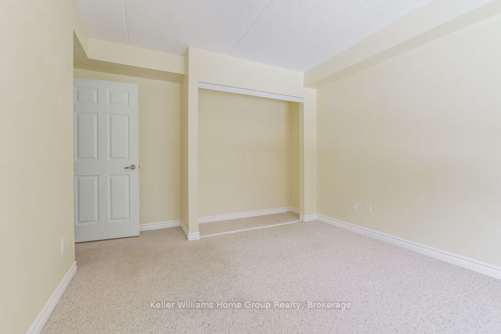 #301 - 645 St David Street Property Photo 21