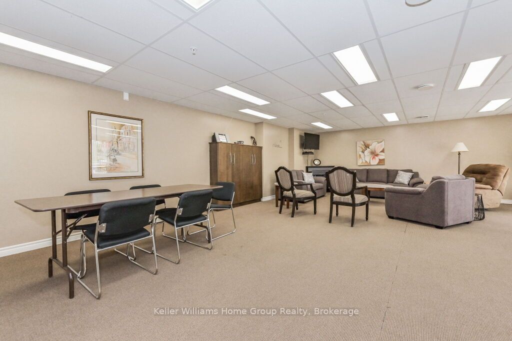 #301 - 645 St David Street Property Photo 26
