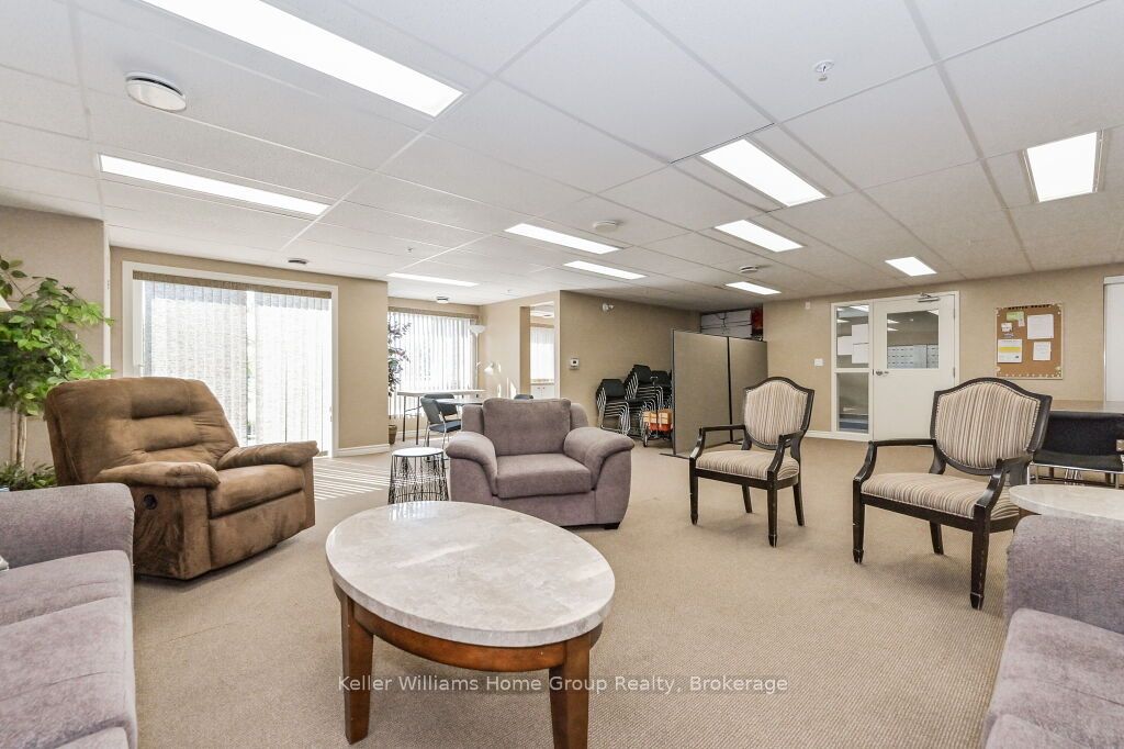 #301 - 645 St David Street Property Photo 28