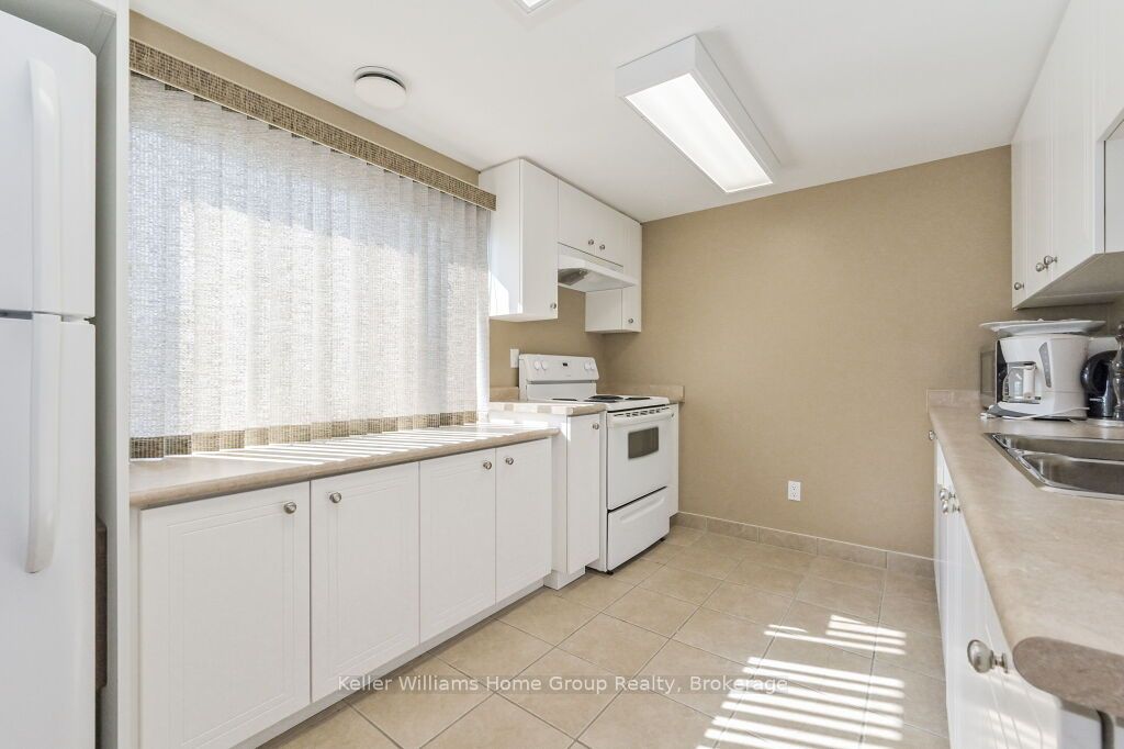 #301 - 645 St David Street Property Photo 30